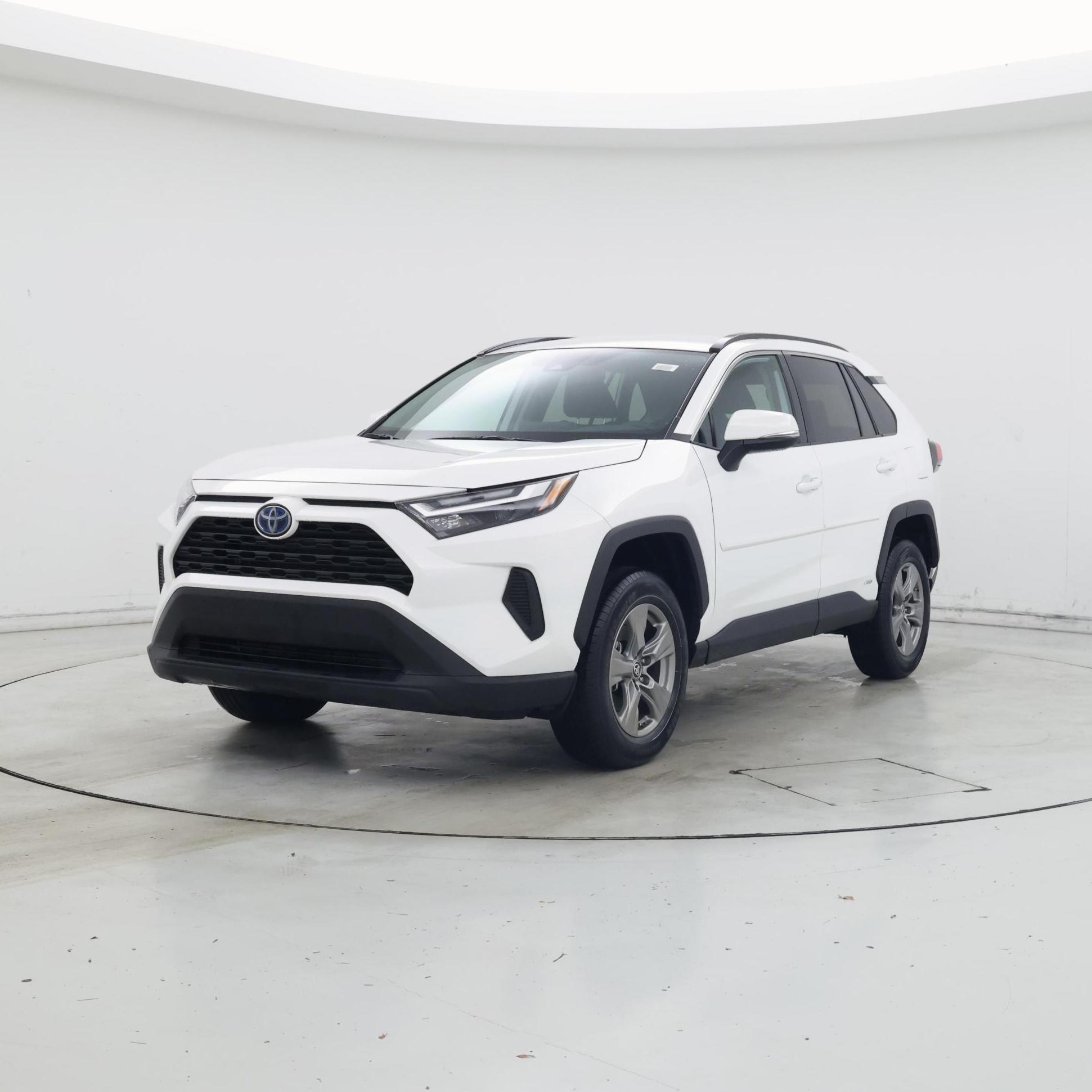 Thumbnail: 2024 Toyota RAV4 - 4