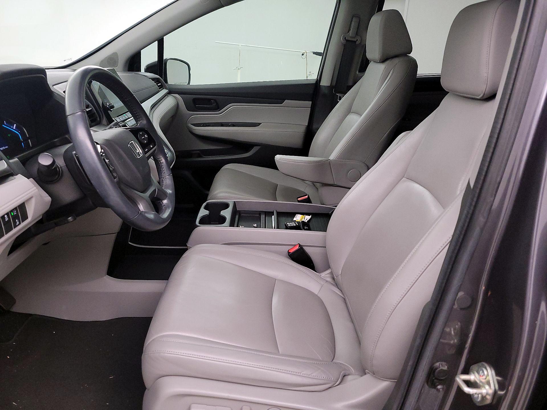 Thumbnail: 2020 Honda Odyssey - 11