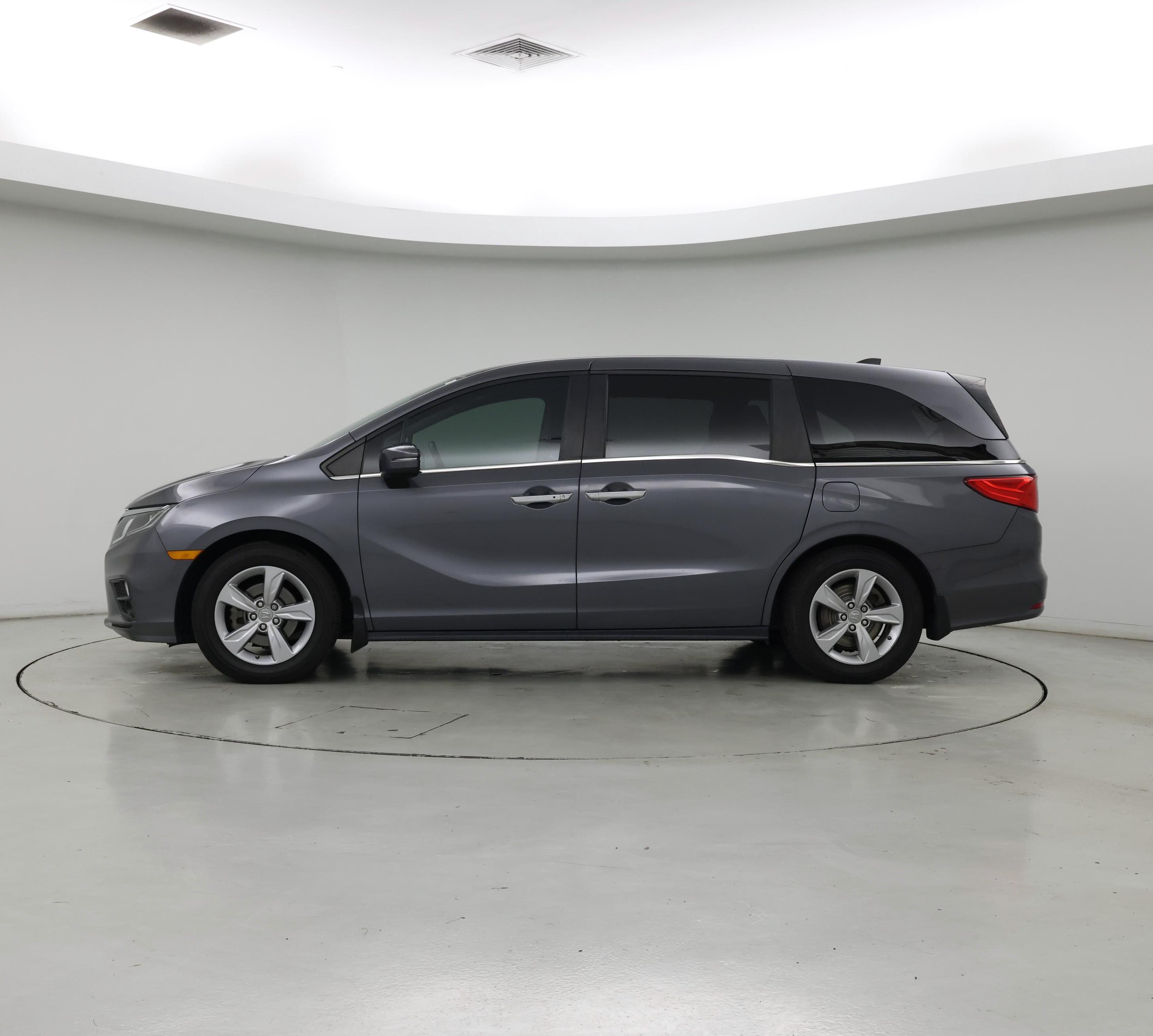 Thumbnail: 2020 Honda Odyssey - 3