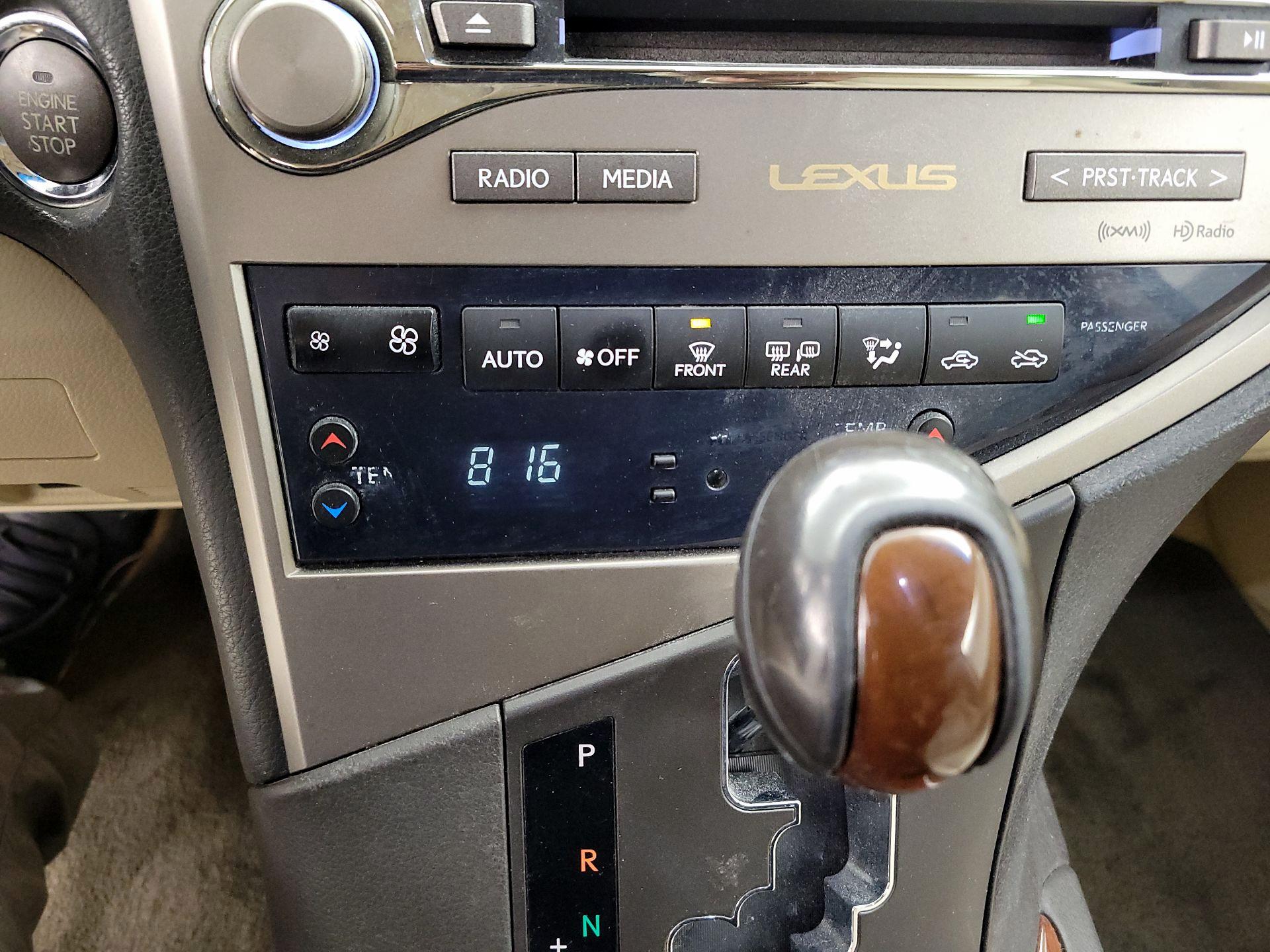 Thumbnail: 2014 Lexus RX - 16