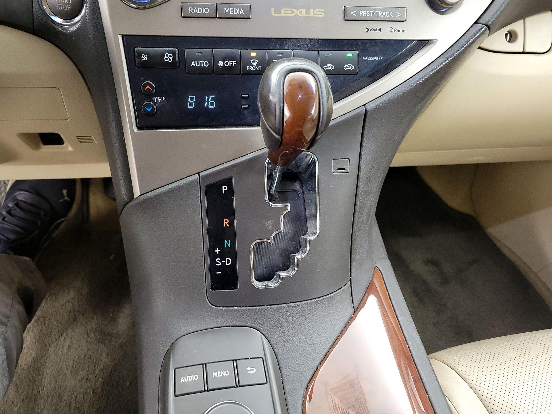 Thumbnail: 2014 Lexus RX - 17