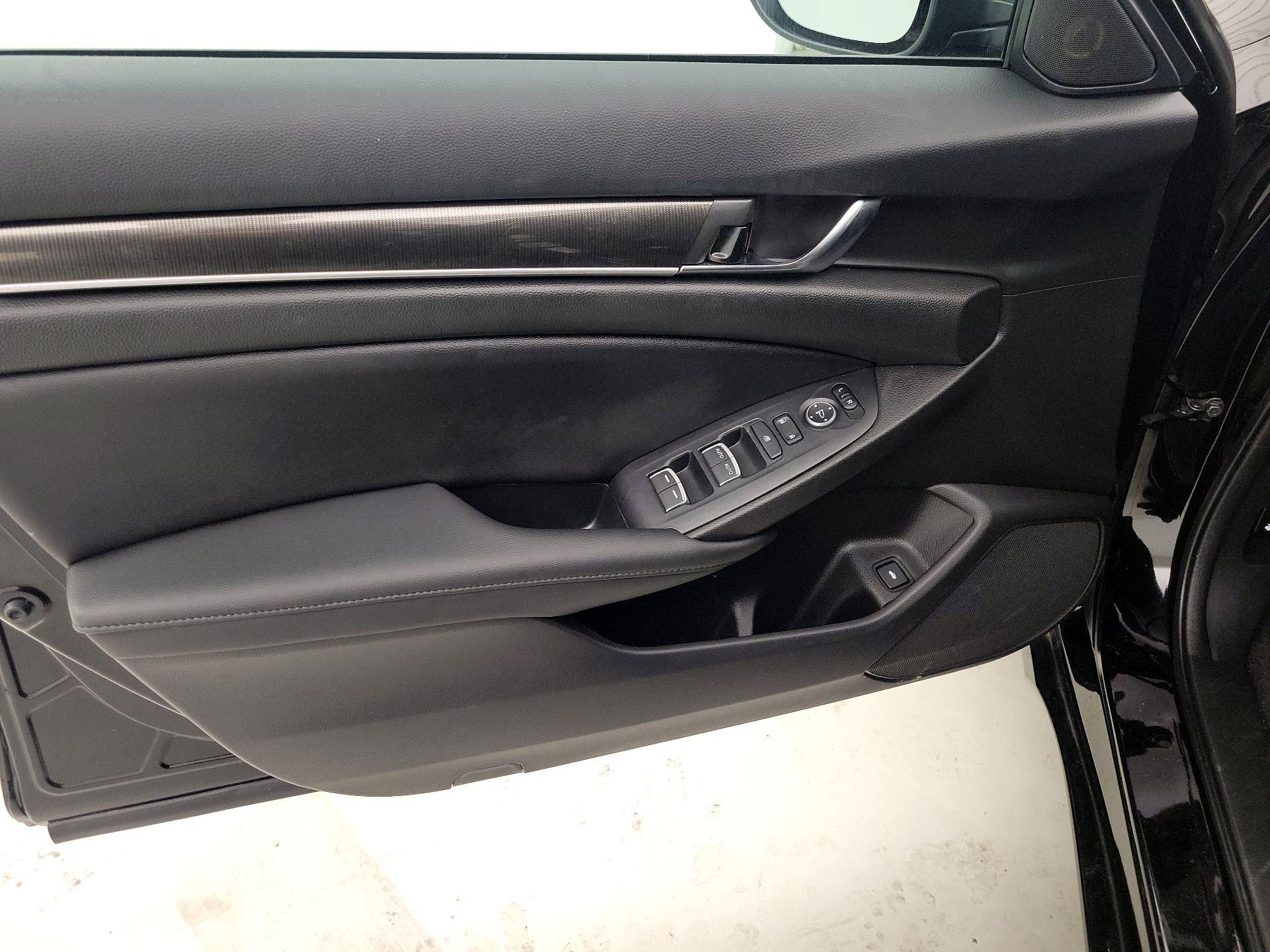 Thumbnail: 2022 Honda Accord - 12