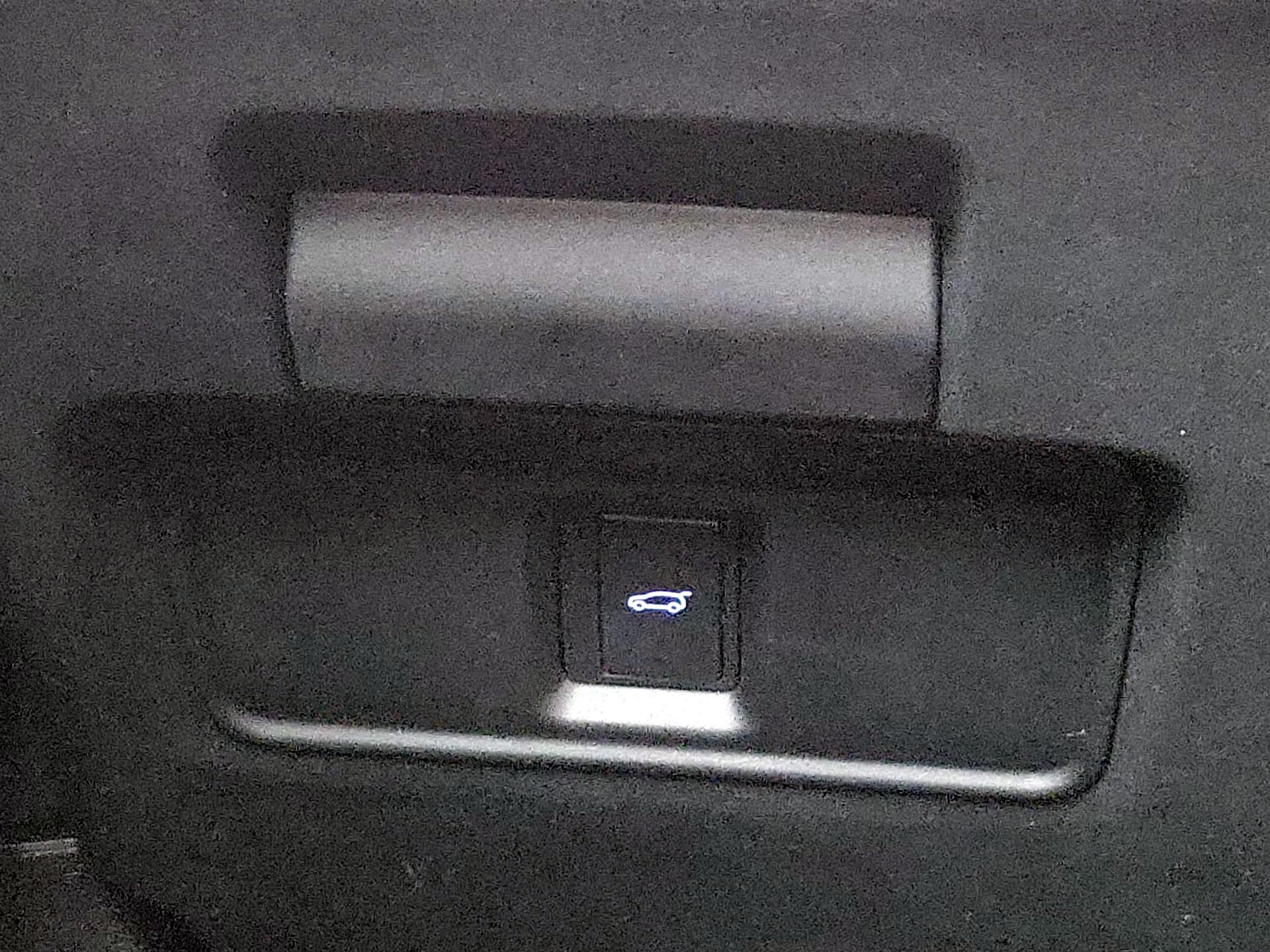 Thumbnail: 2024 Land Rover Range Rover Evoque - 13