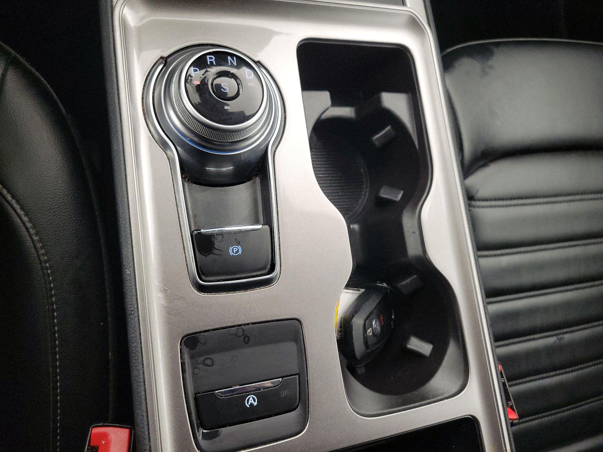 Thumbnail: 2023 Ford Edge - 18