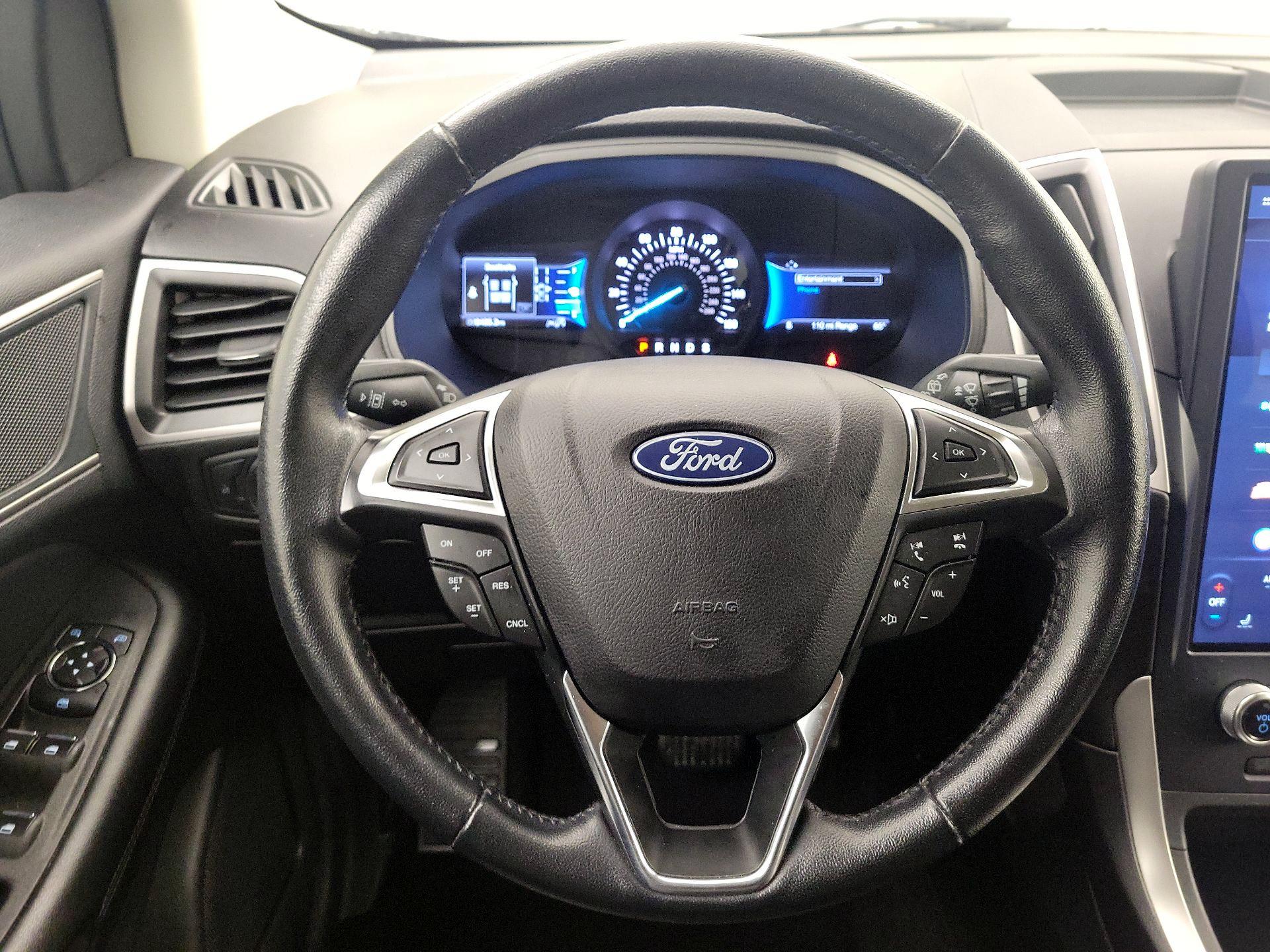 Thumbnail: 2023 Ford Edge - 10