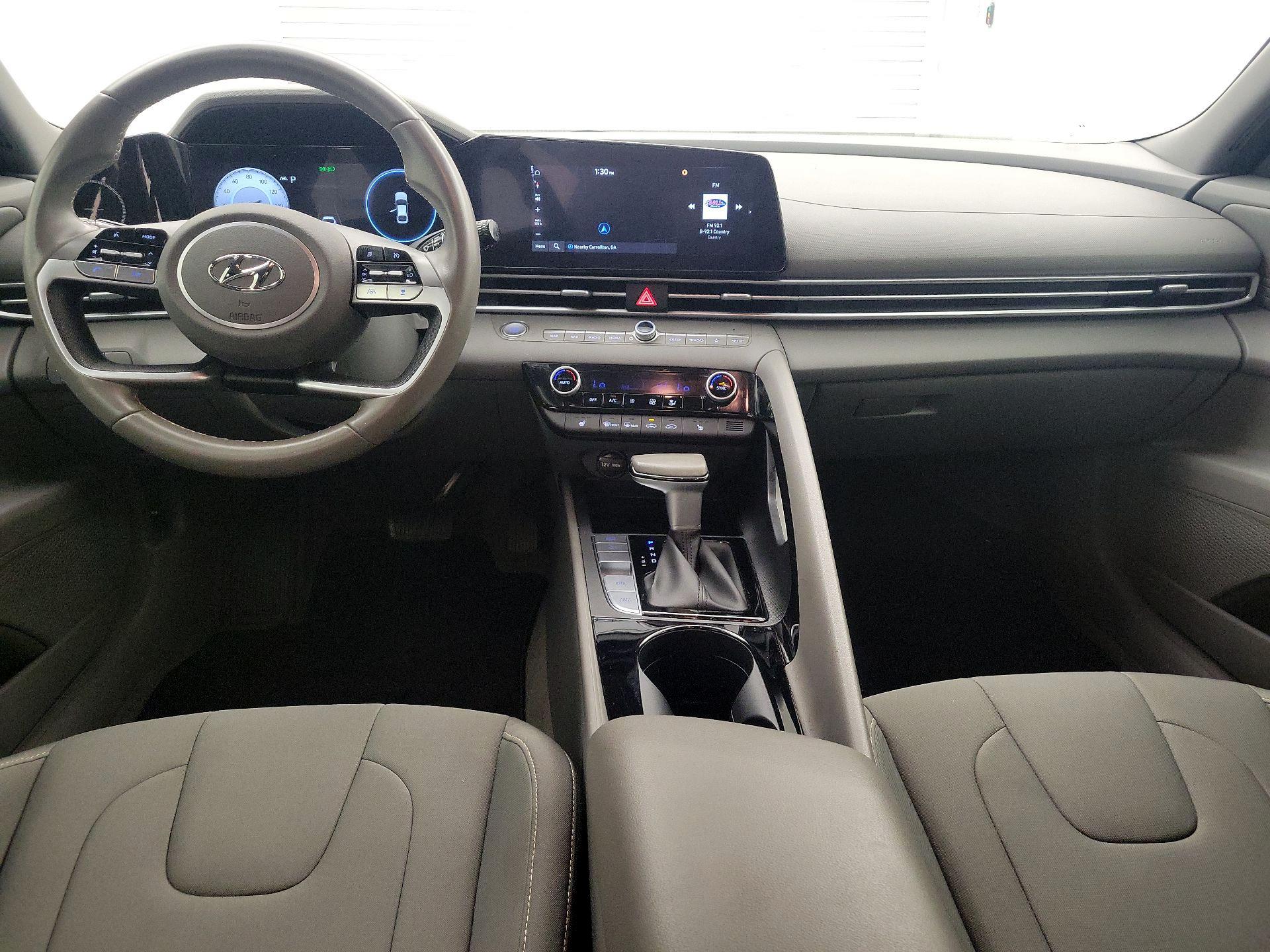 Thumbnail: 2023 Hyundai Elantra - 9