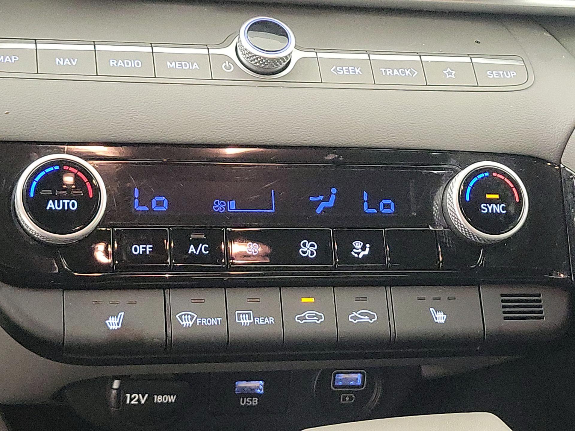 Thumbnail: 2023 Hyundai Elantra - 17