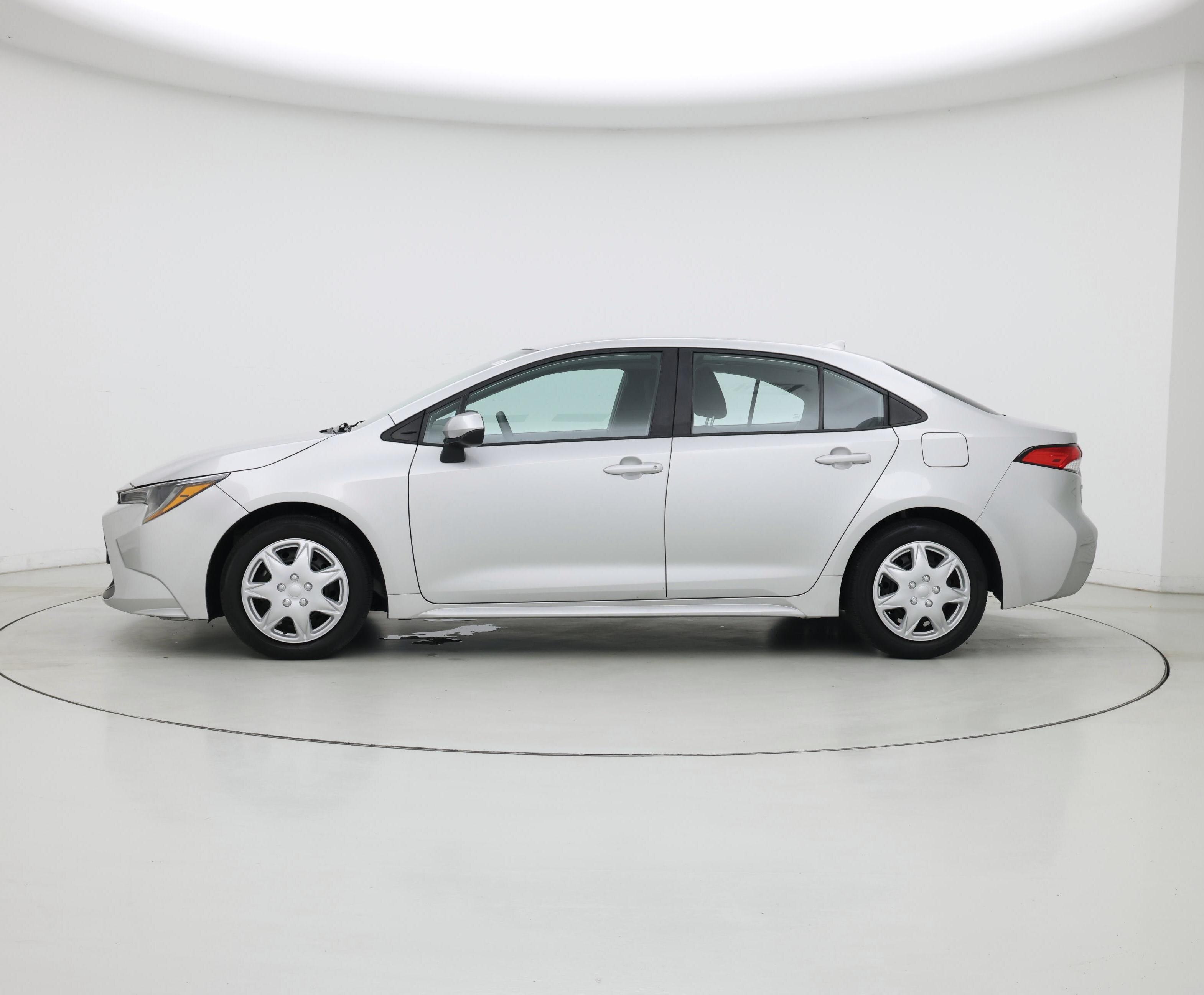 Thumbnail: 2022 Toyota Corolla - 3