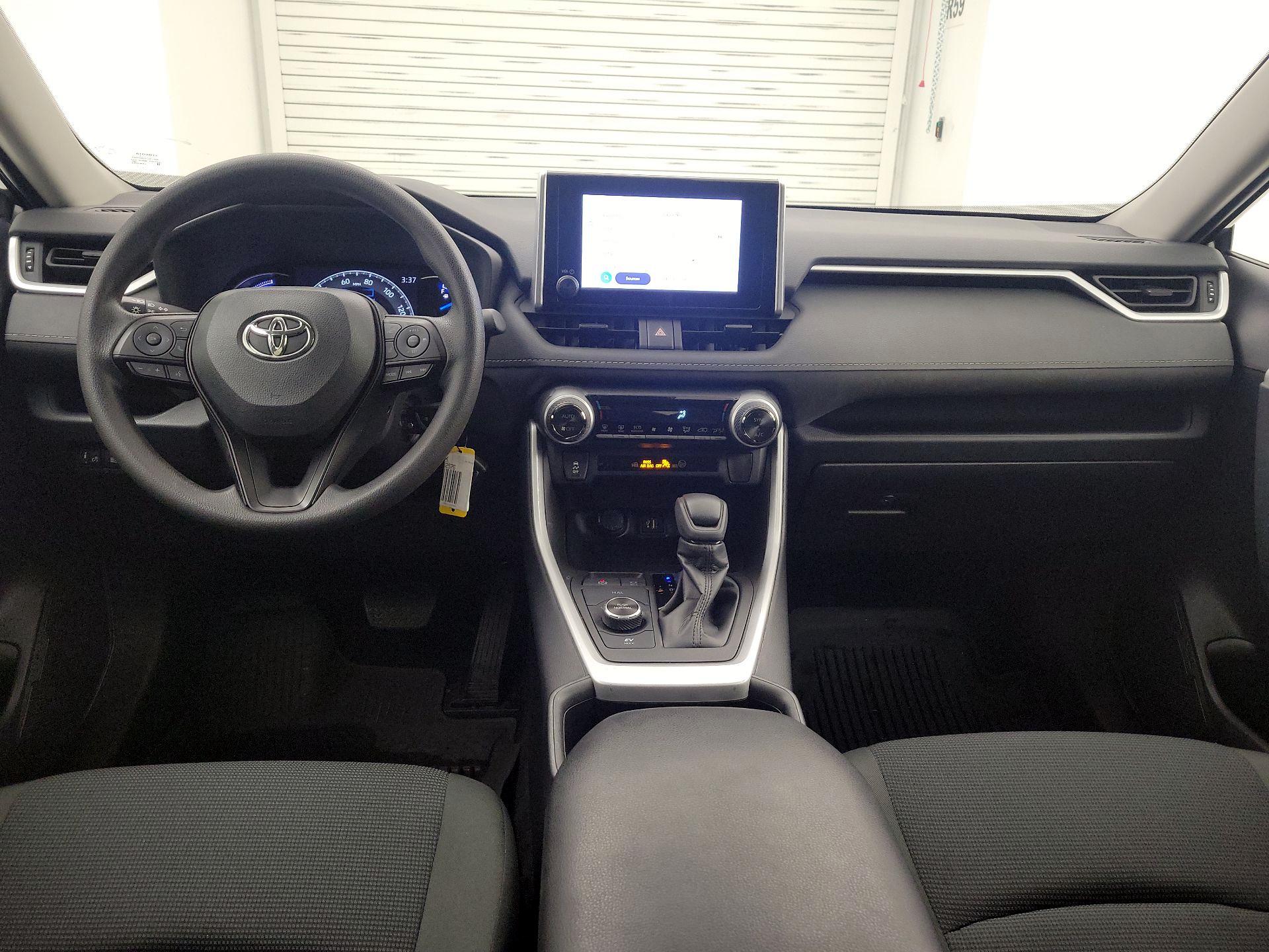 Thumbnail: 2024 Toyota RAV4 - 9