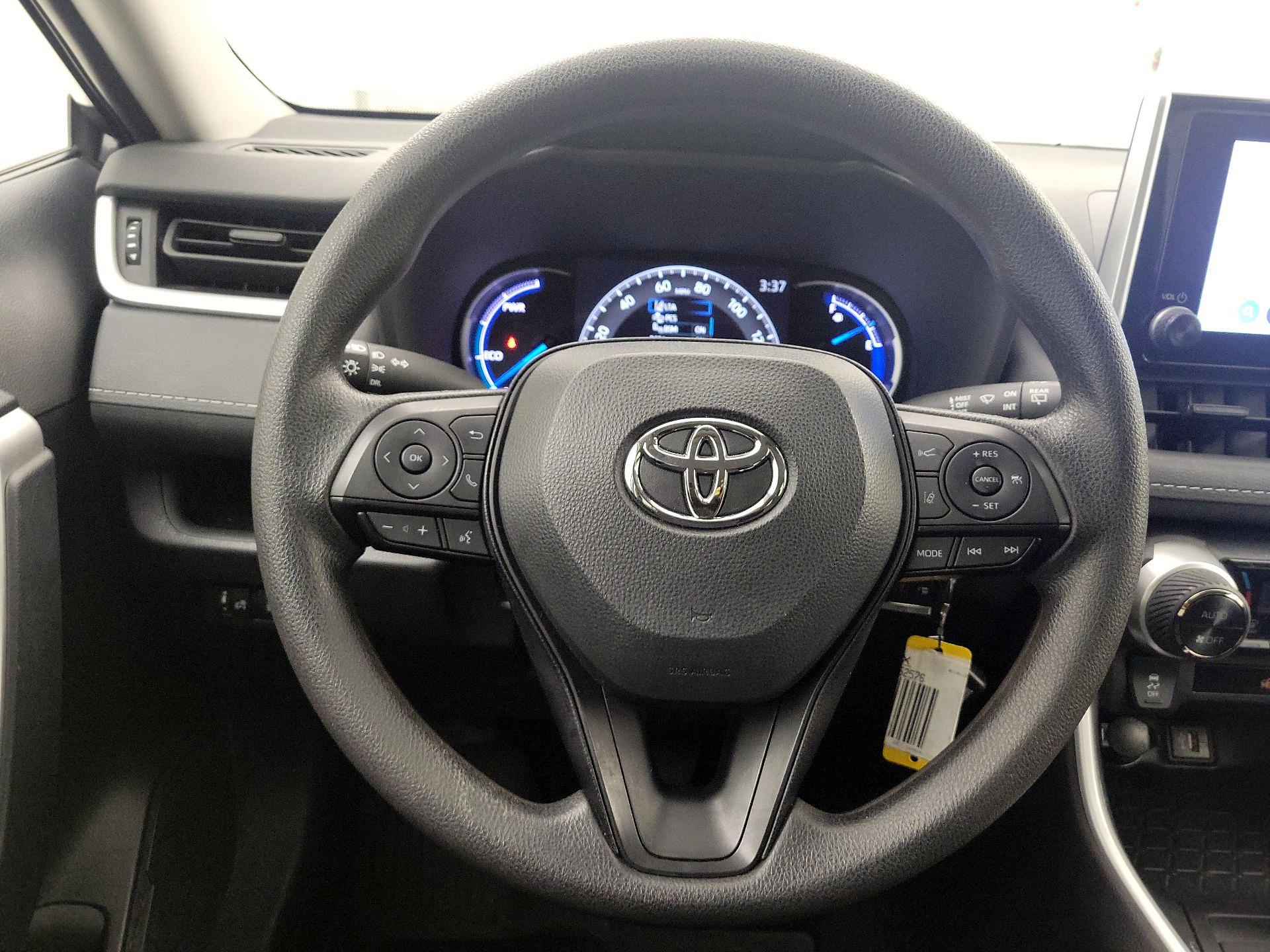 Thumbnail: 2024 Toyota RAV4 - 10