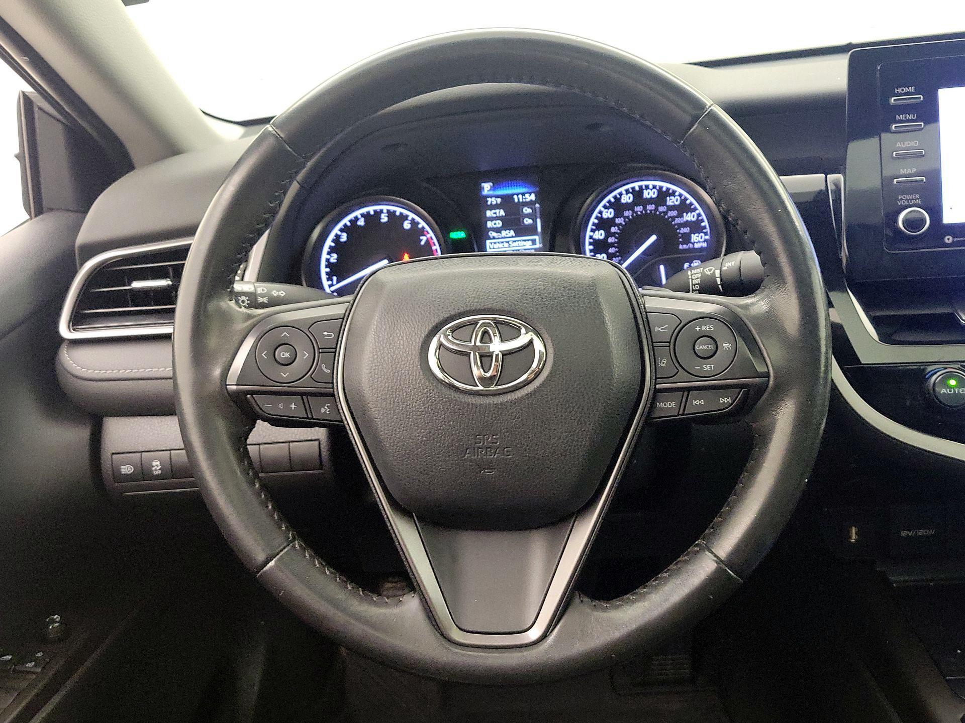 Thumbnail: 2021 Toyota Camry - 10