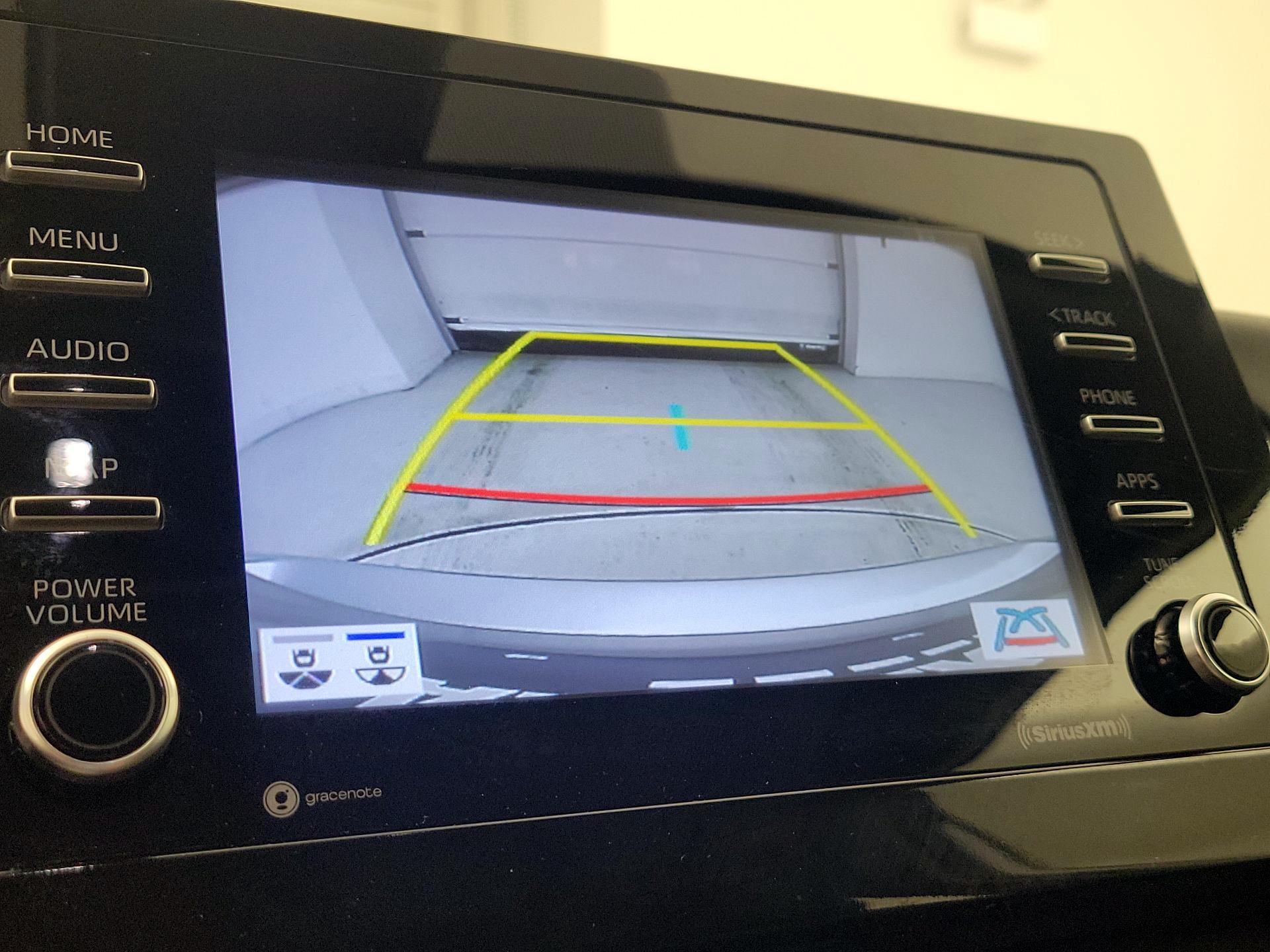 Thumbnail: 2021 Toyota Camry - 14