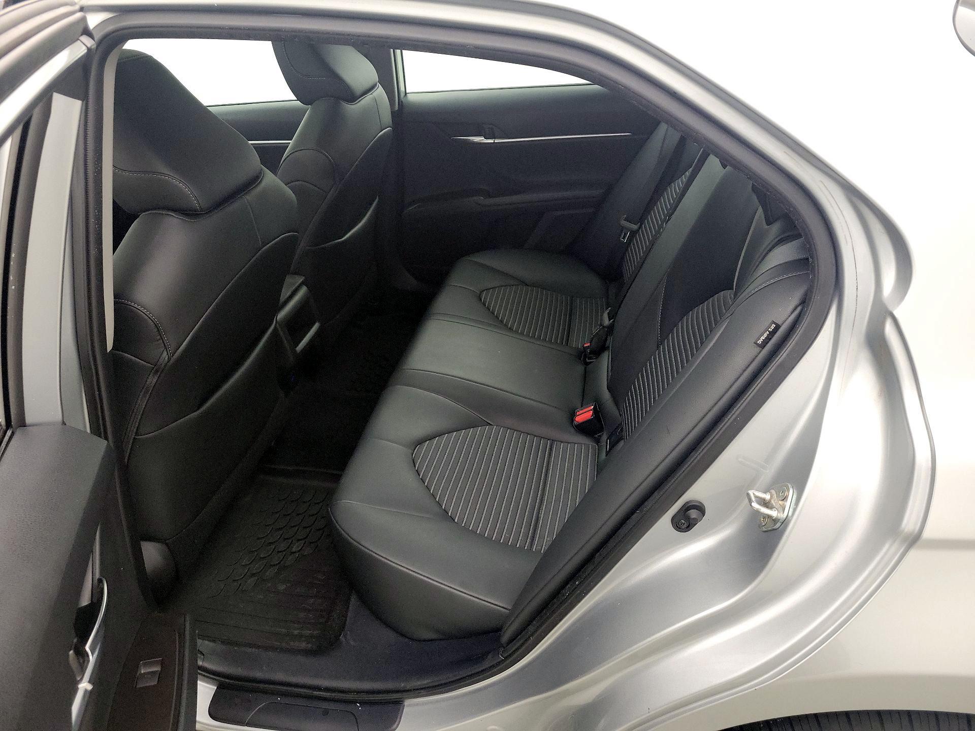 Thumbnail: 2021 Toyota Camry - 20