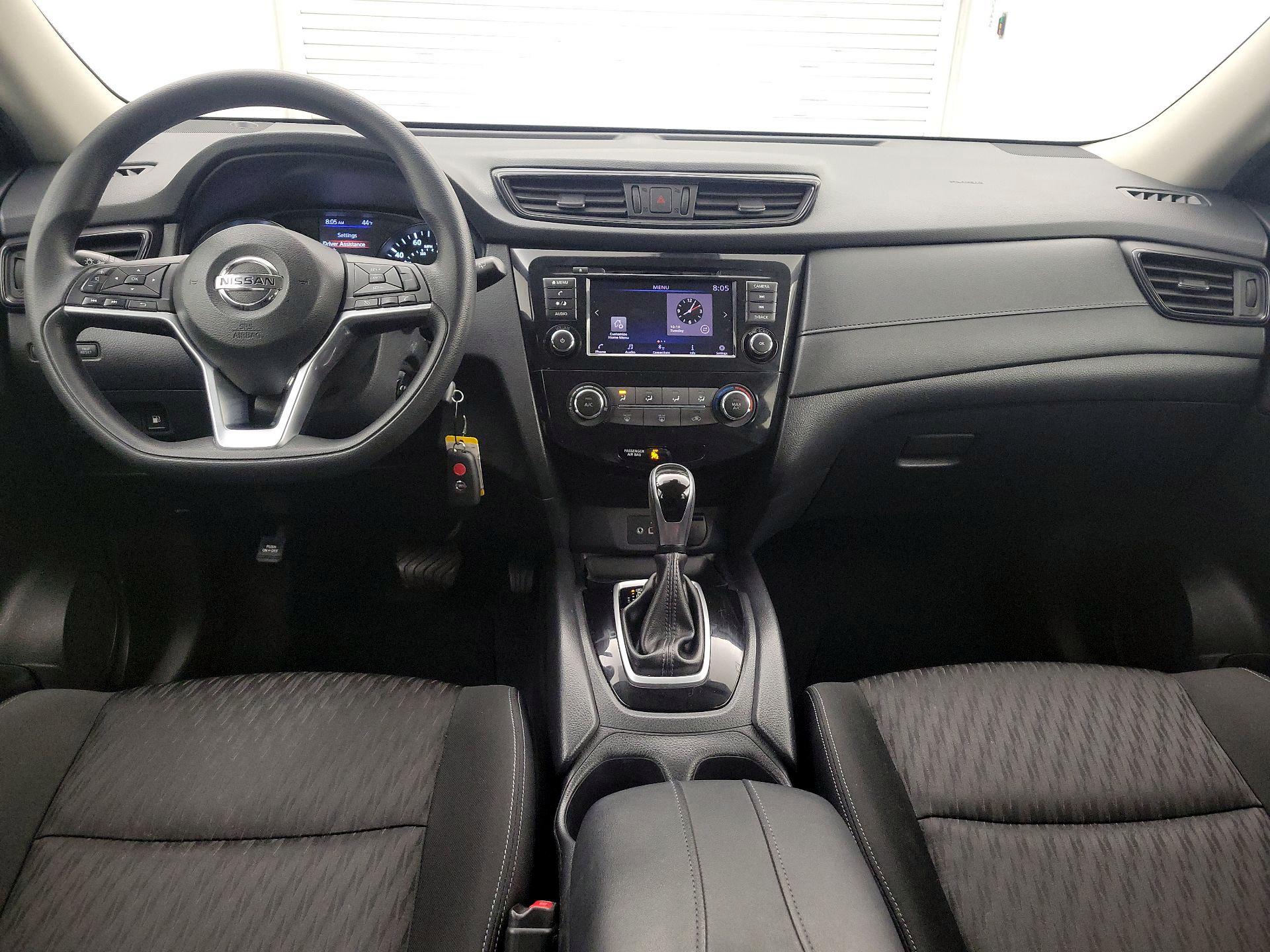 Thumbnail: 2020 Nissan Rogue - 9