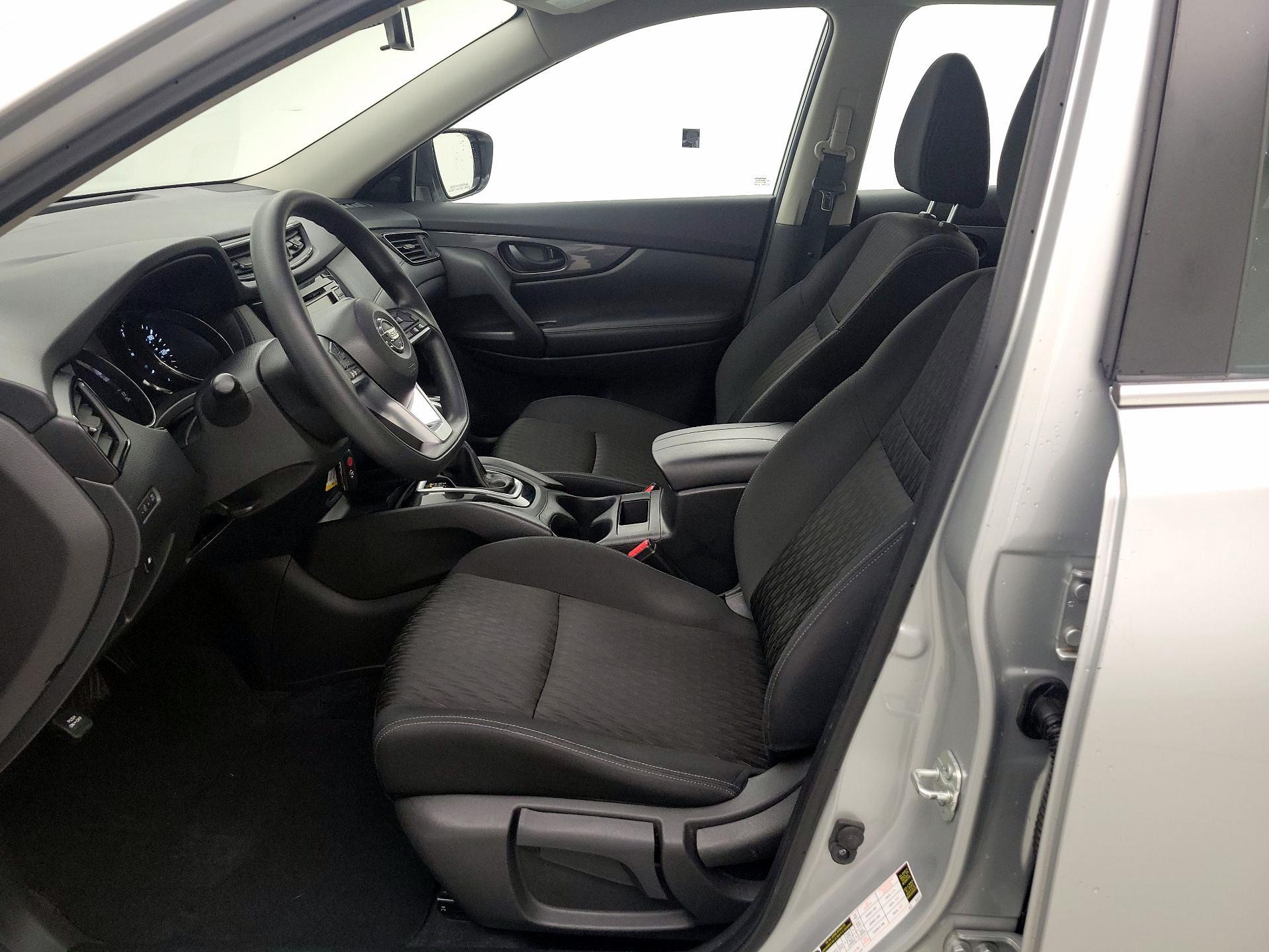 Thumbnail: 2020 Nissan Rogue - 11