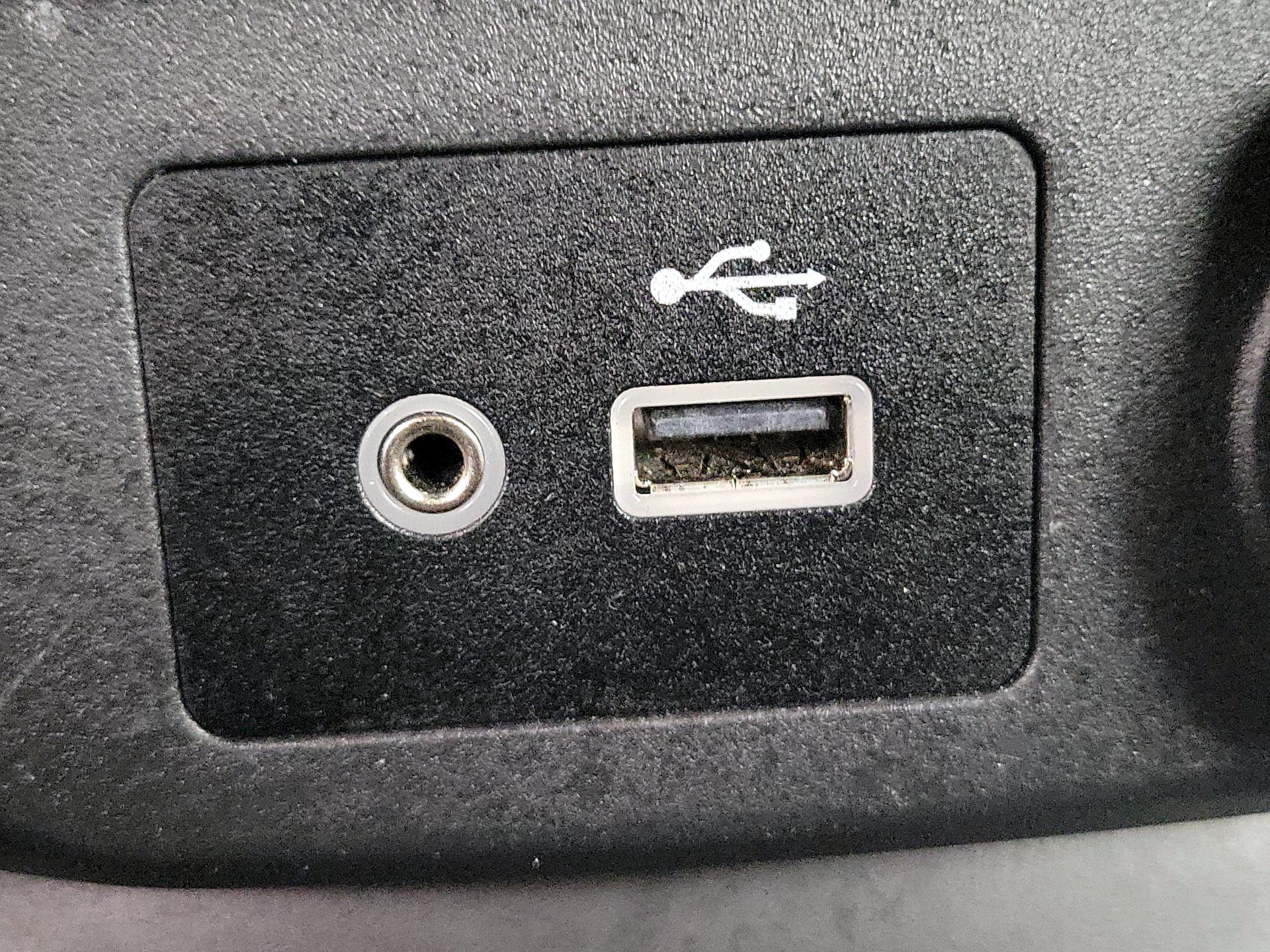 Thumbnail: 2020 Nissan Rogue - 18