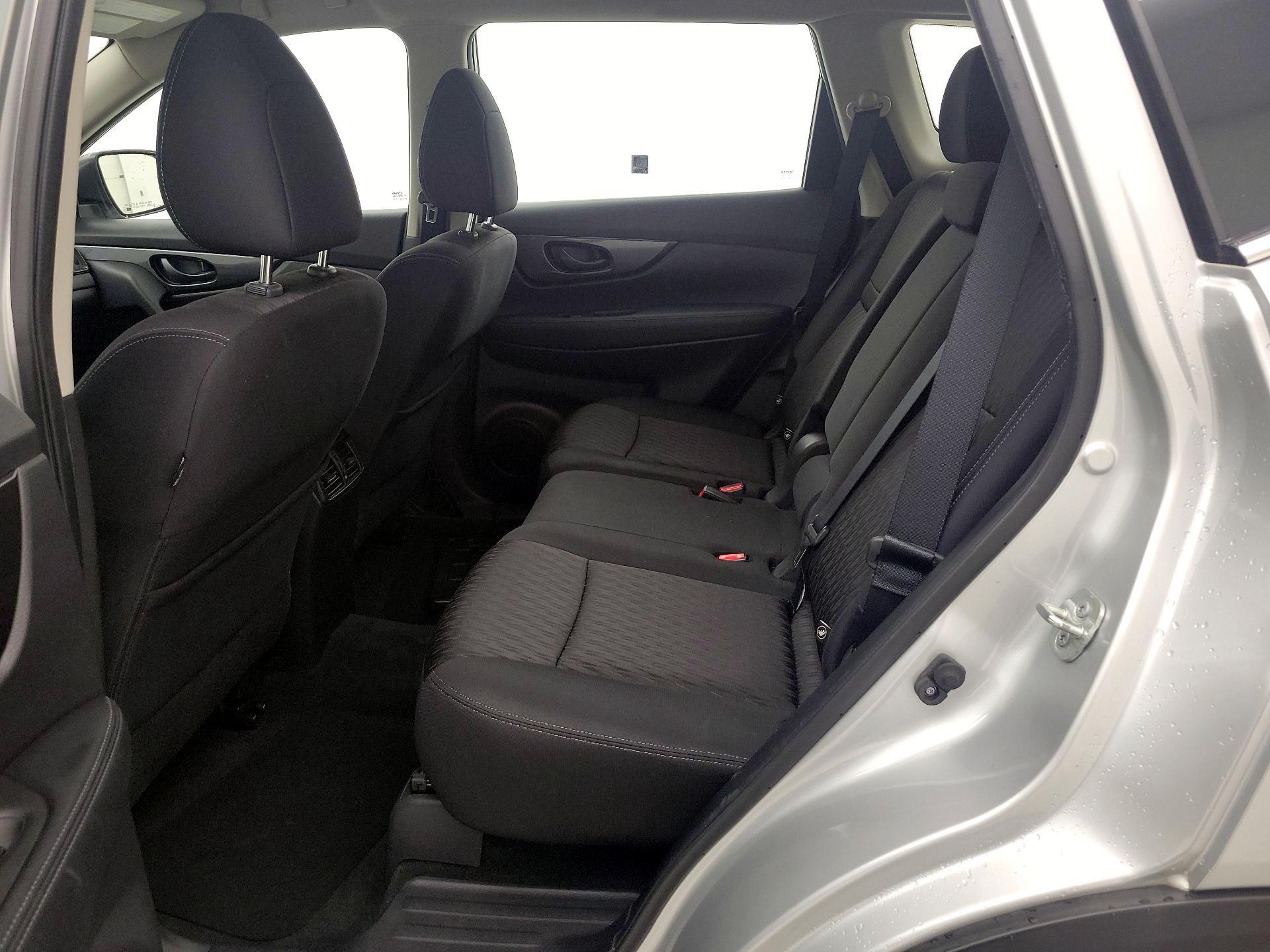 Thumbnail: 2020 Nissan Rogue - 19