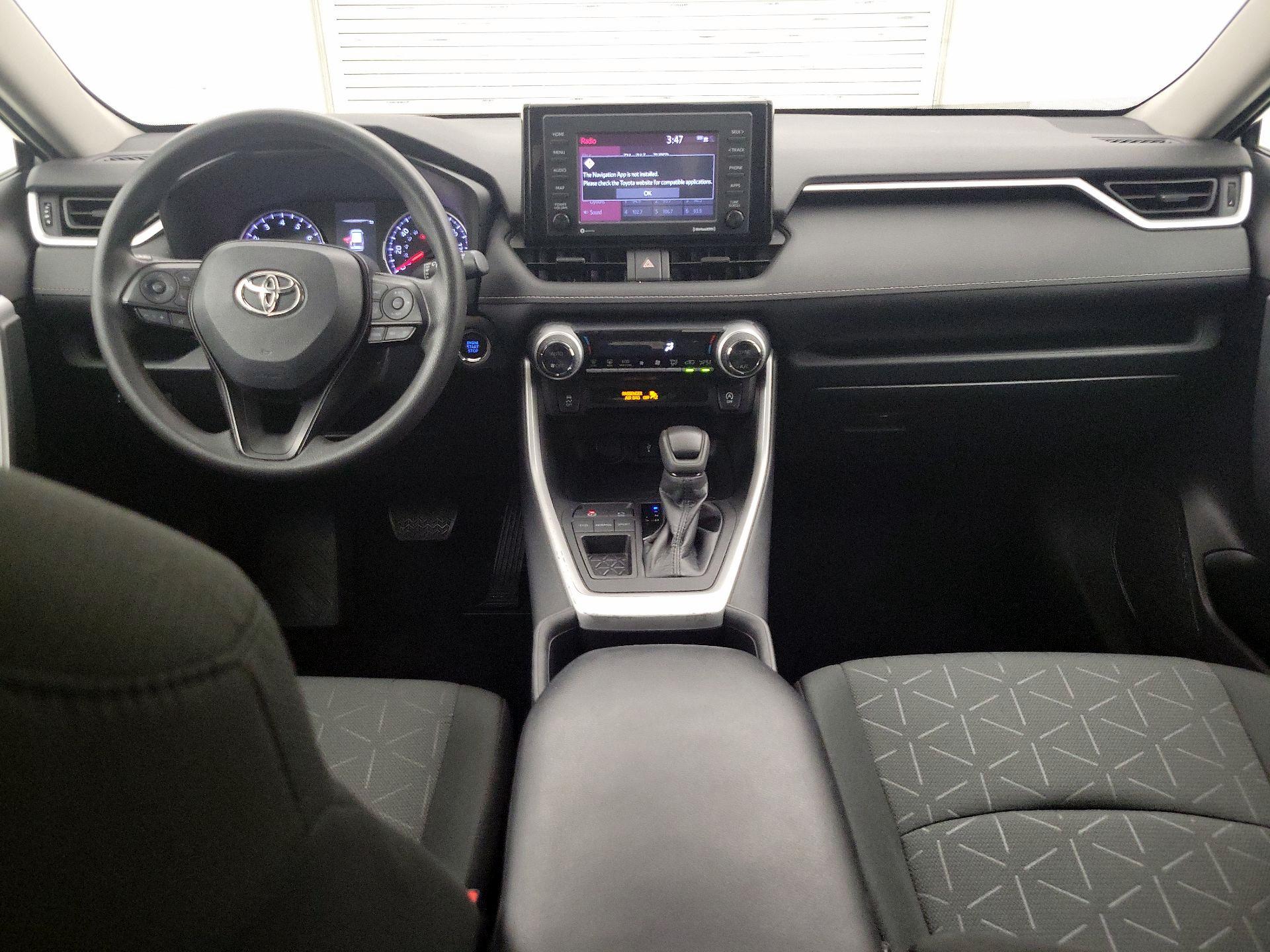 Thumbnail: 2022 Toyota RAV4 - 9