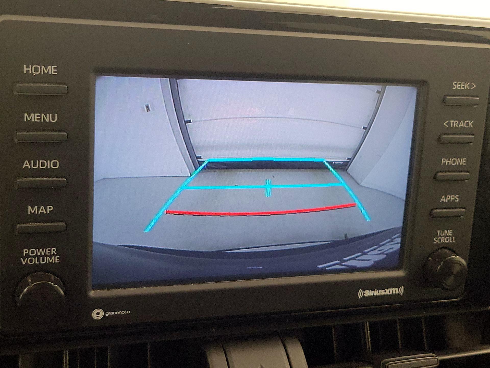 Thumbnail: 2022 Toyota RAV4 - 14