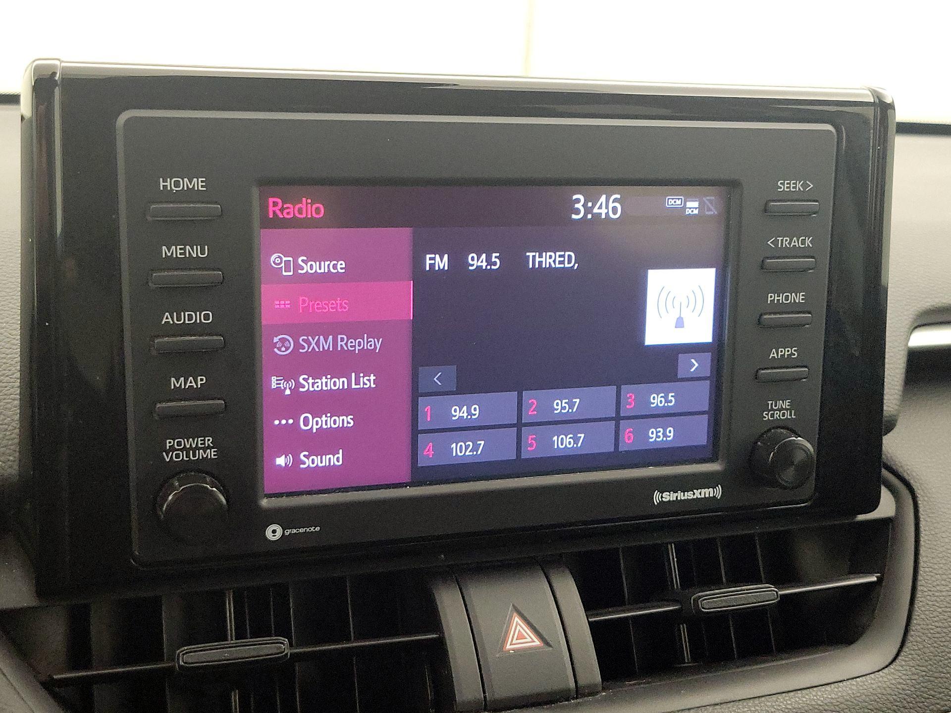 Thumbnail: 2022 Toyota RAV4 - 15