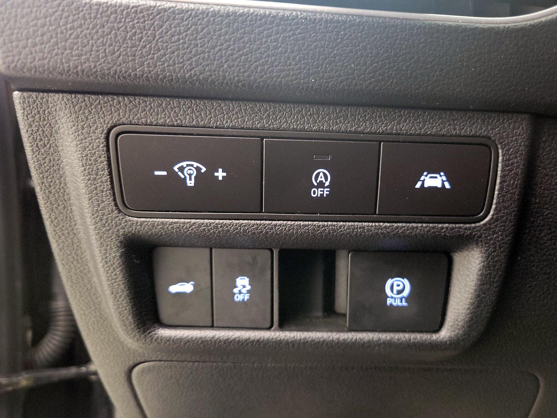 Thumbnail: 2023 Hyundai Sonata - 13