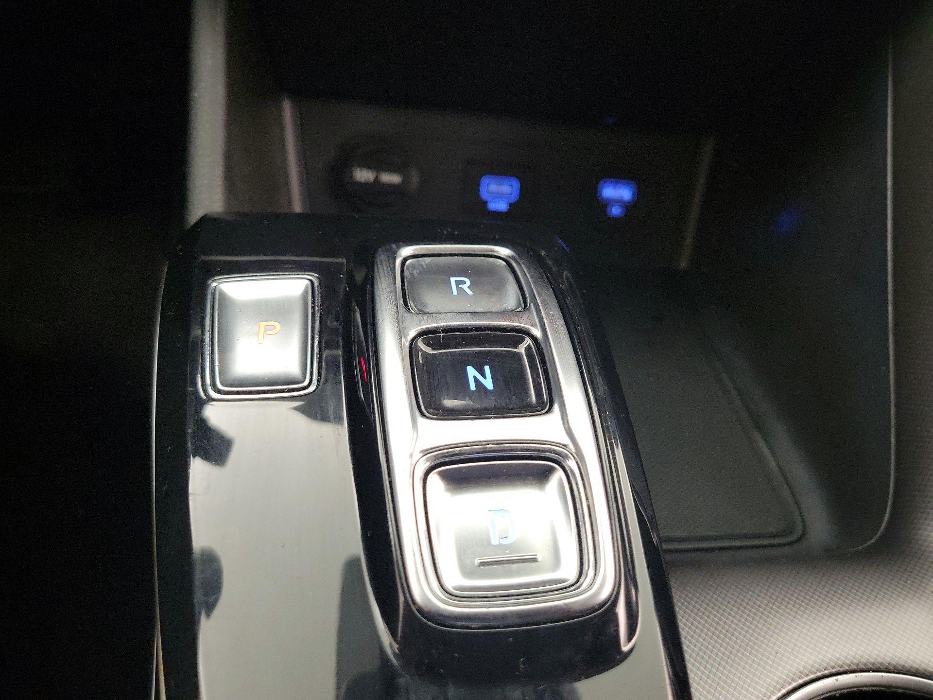 Thumbnail: 2023 Hyundai Sonata - 17