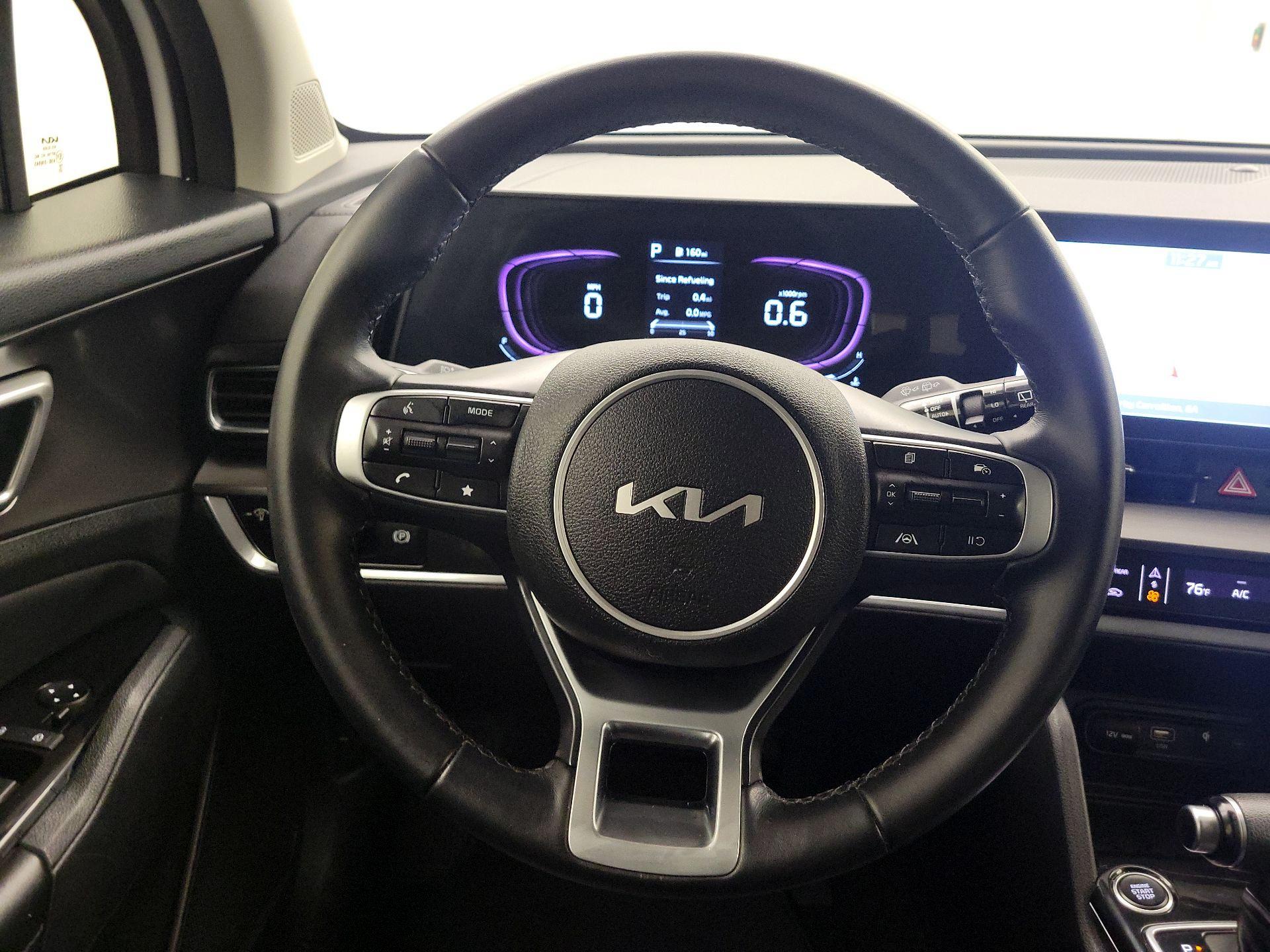 Thumbnail: 2023 Kia Sportage - 10