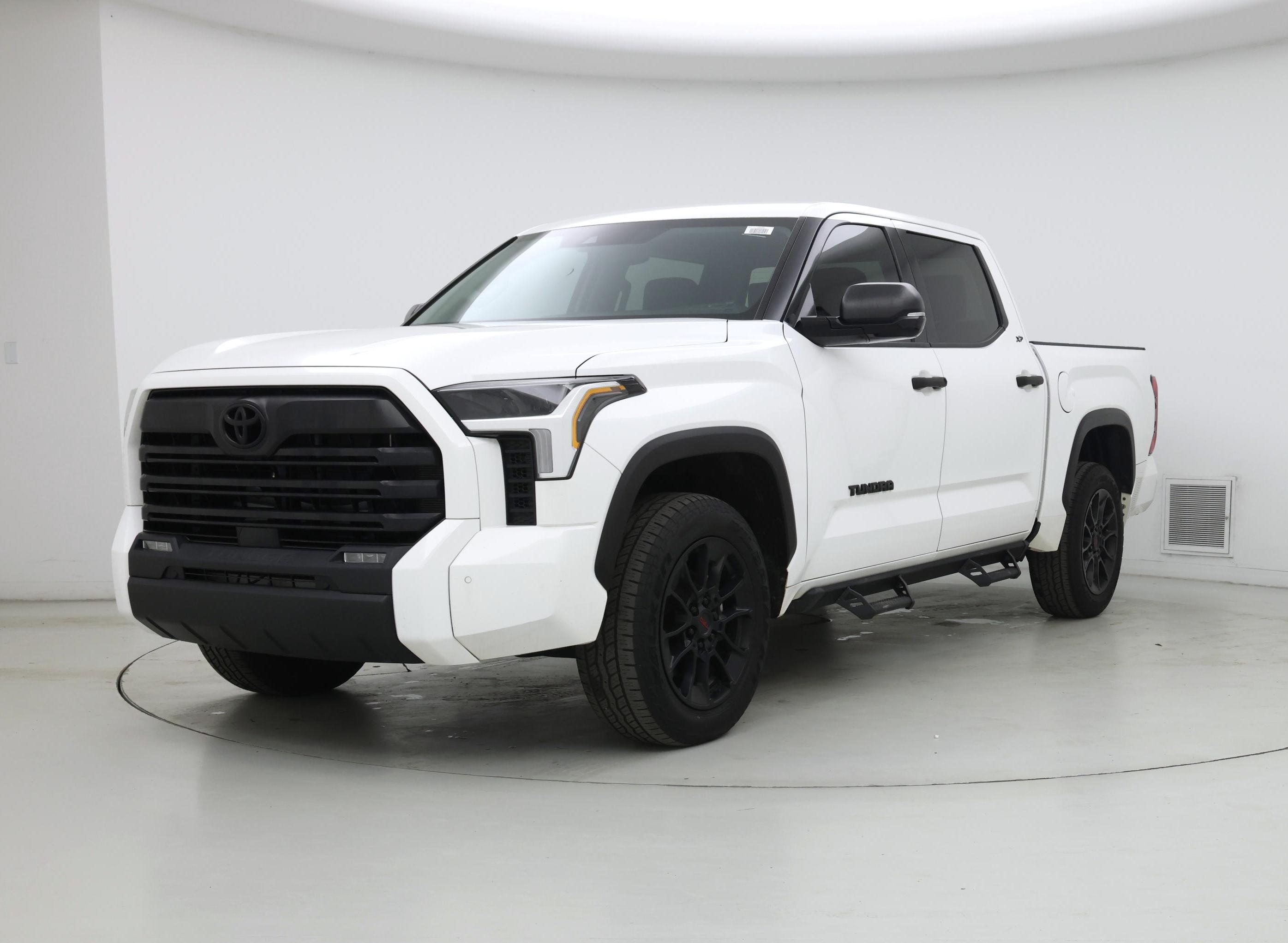 Thumbnail: 2022 Toyota Tundra - 4