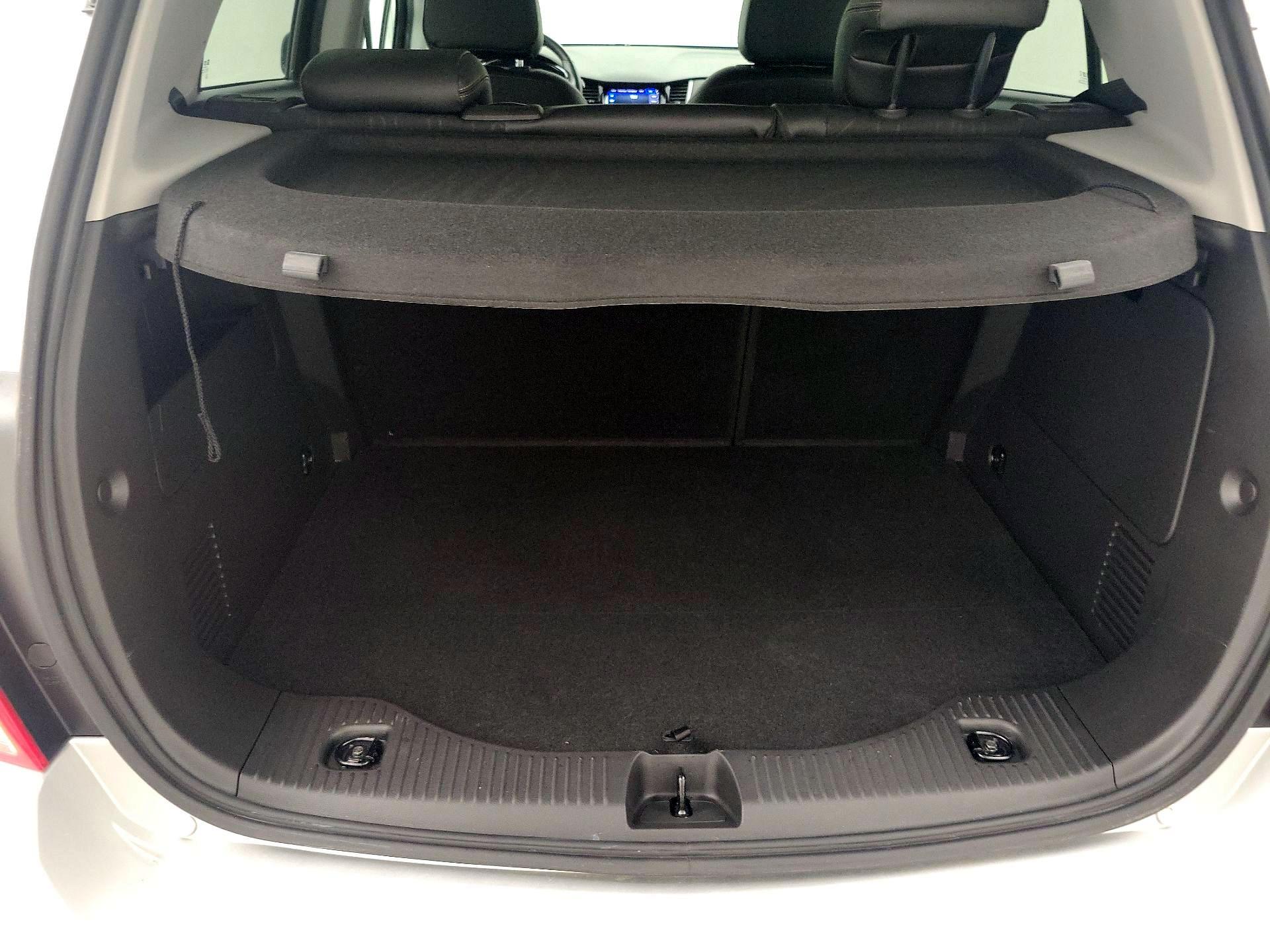 Thumbnail: 2022 Chevrolet Trax - 20