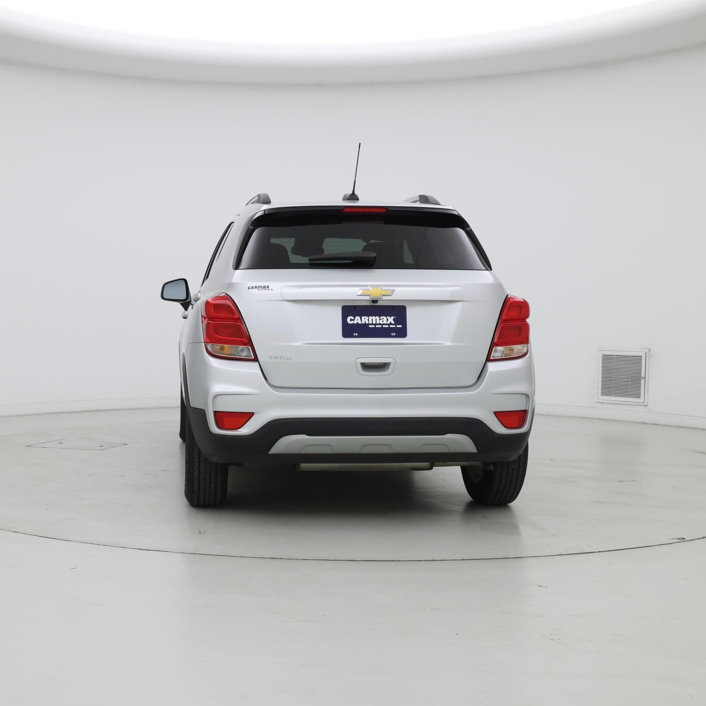 Thumbnail: 2022 Chevrolet Trax - 6