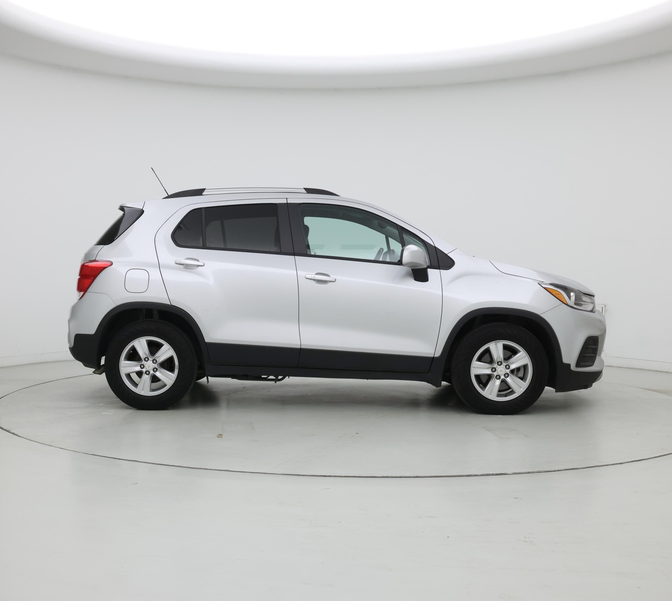 Thumbnail: 2022 Chevrolet Trax - 7