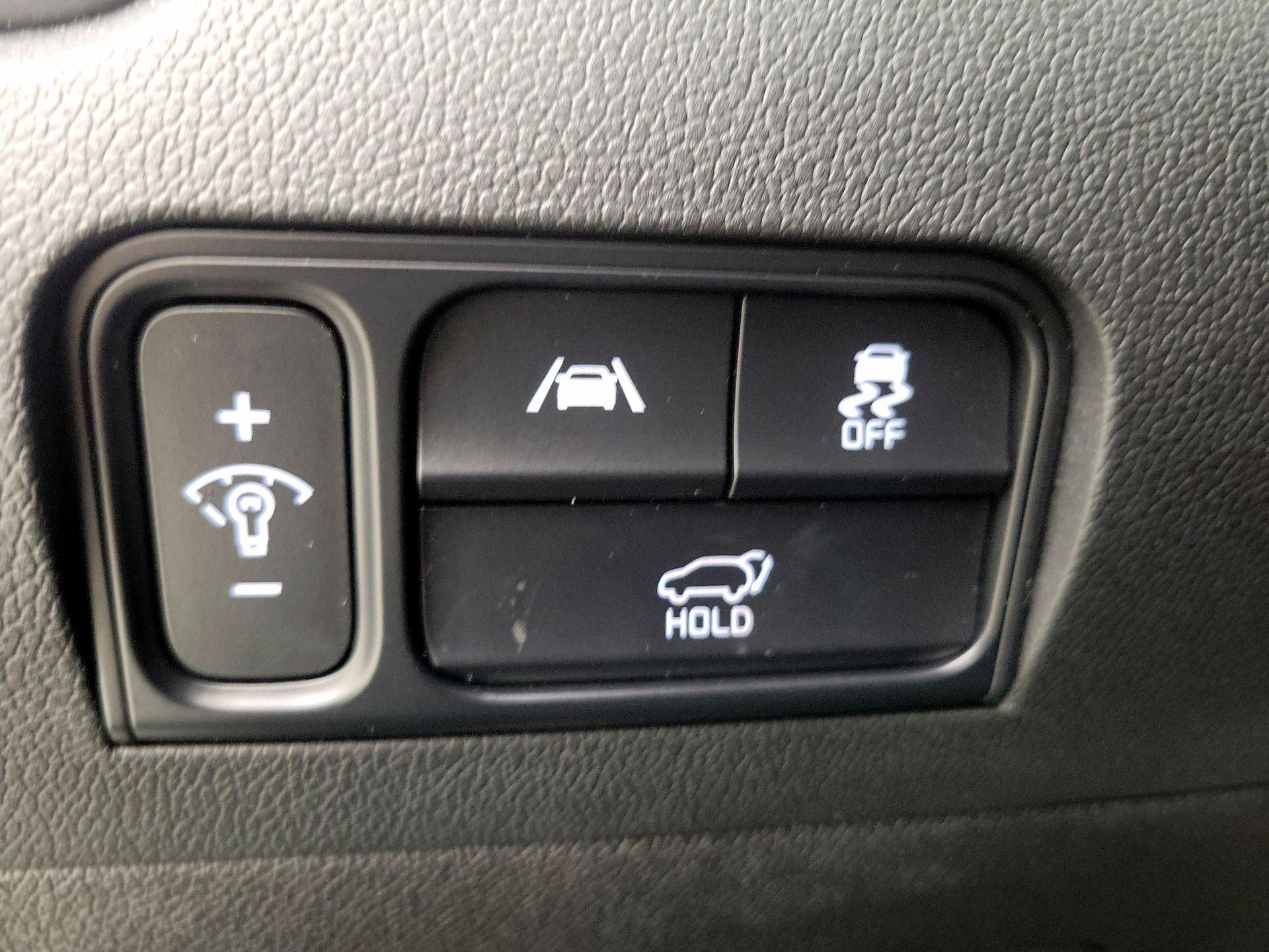 Thumbnail: 2023 Kia Sorento - 13