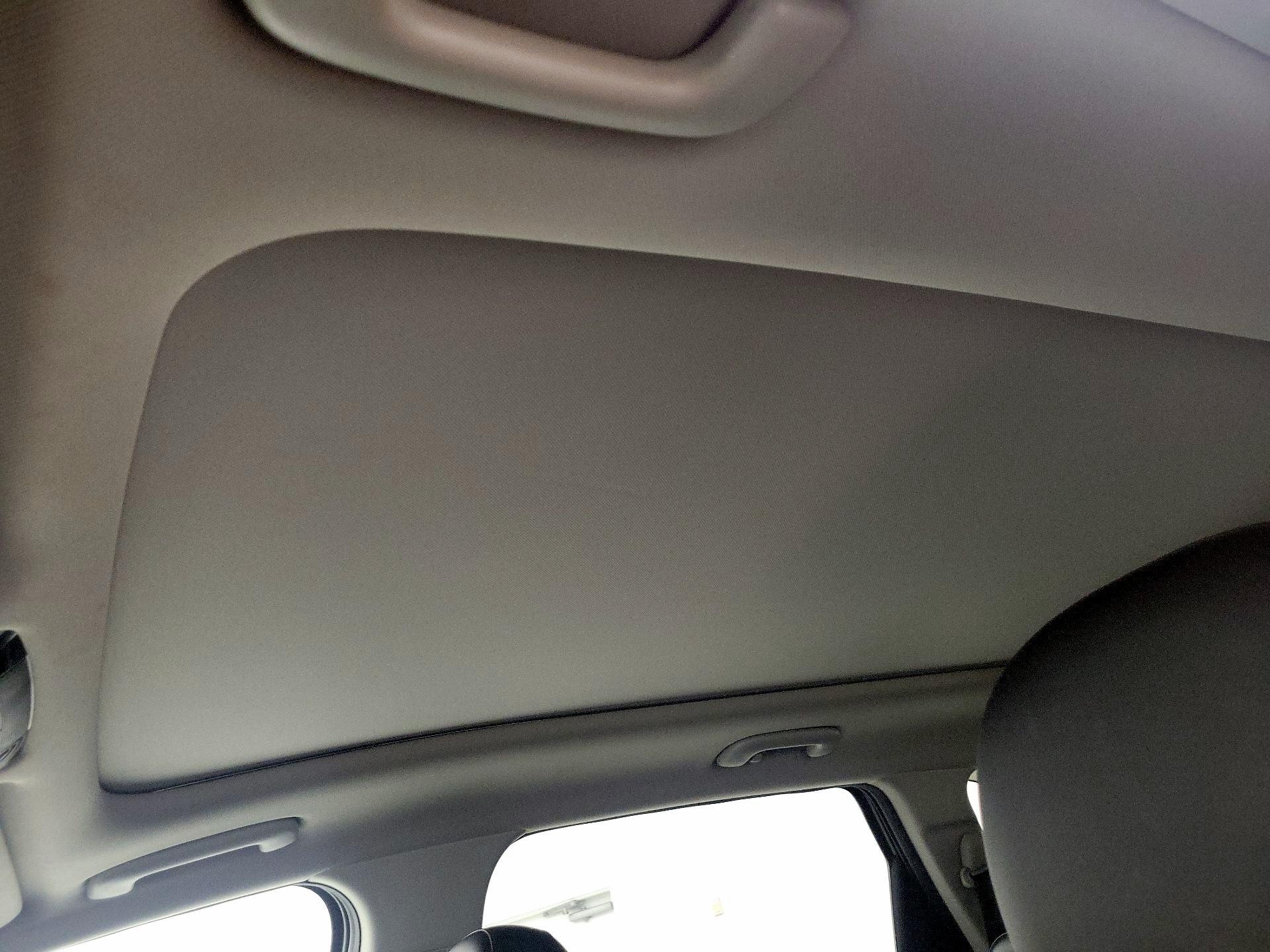 Thumbnail: 2023 Kia Sorento - 20