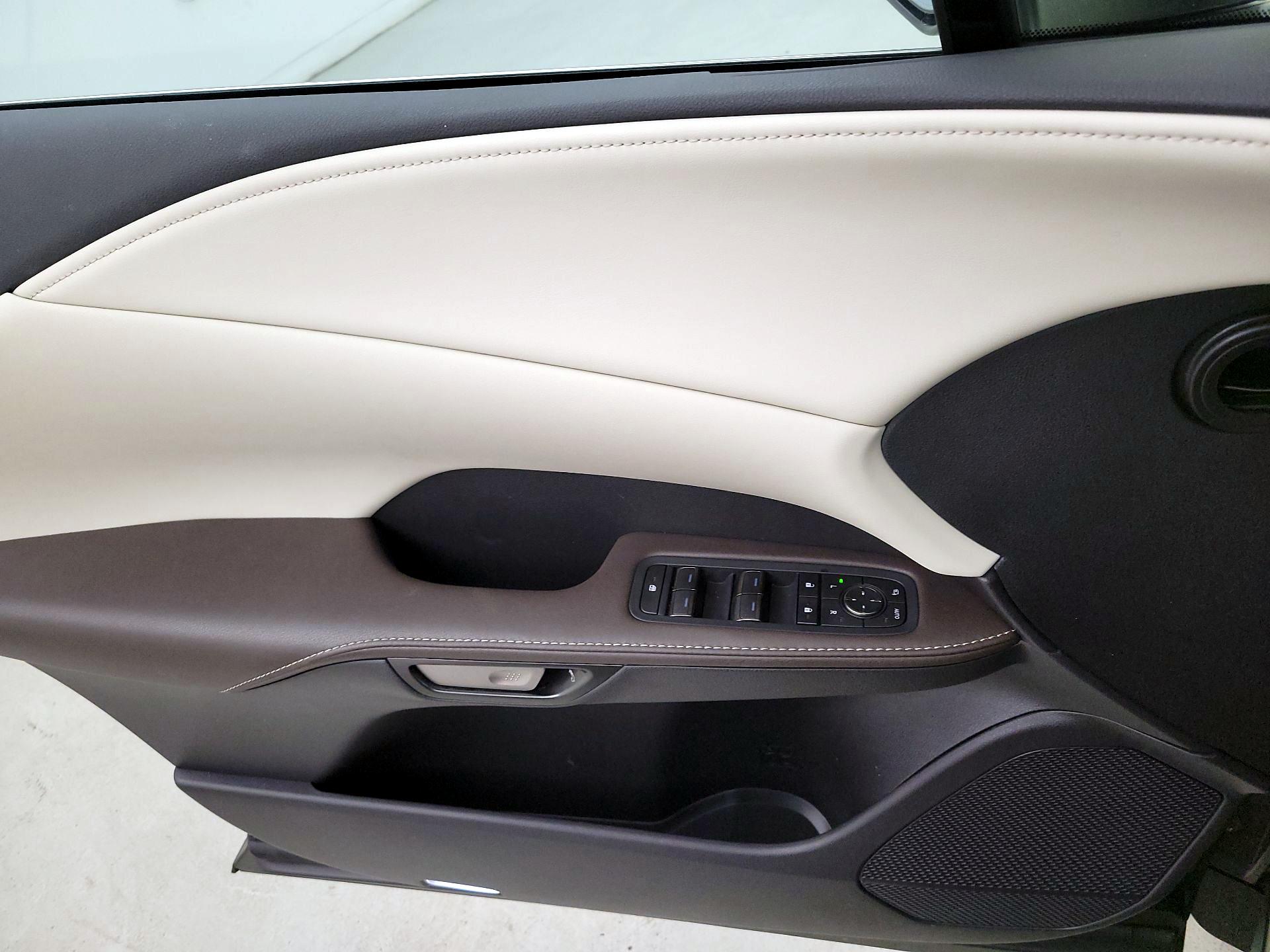 Thumbnail: 2024 Lexus RX - 12