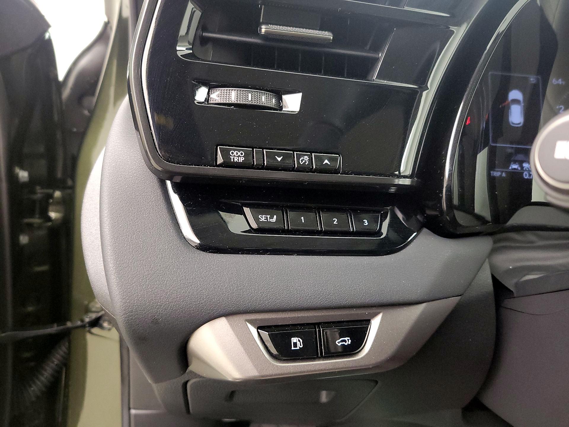 Thumbnail: 2024 Lexus RX - 13