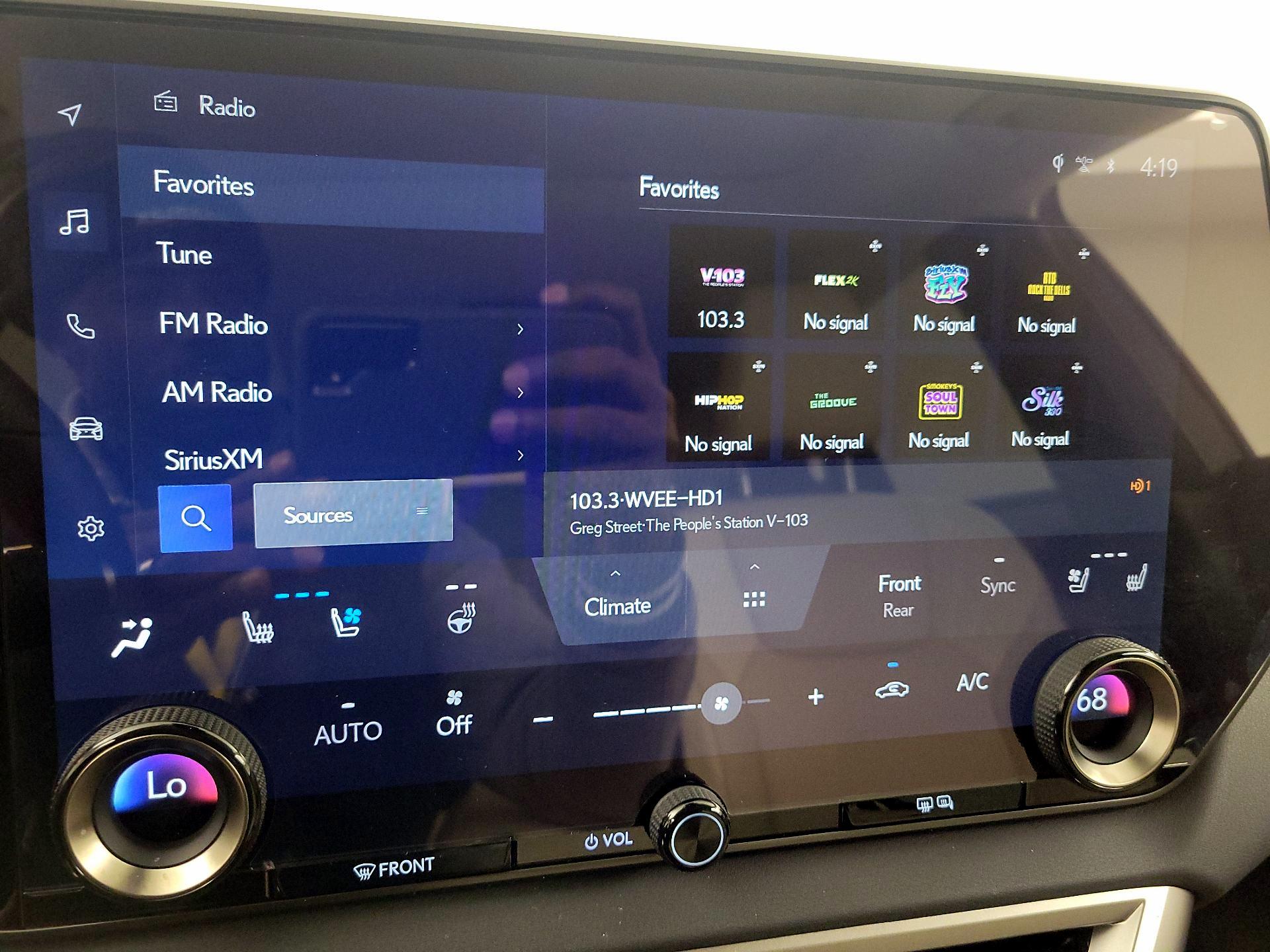 Thumbnail: 2024 Lexus RX - 15