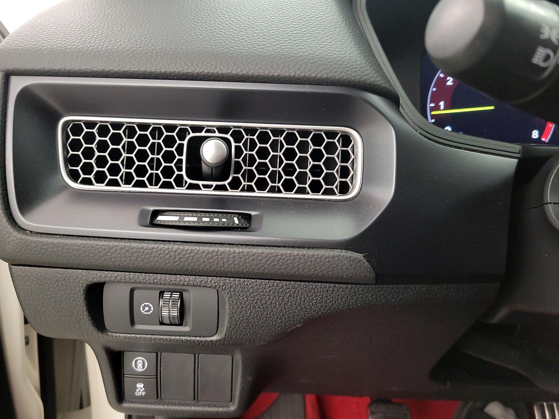 Thumbnail: 2024 Honda Civic - 13