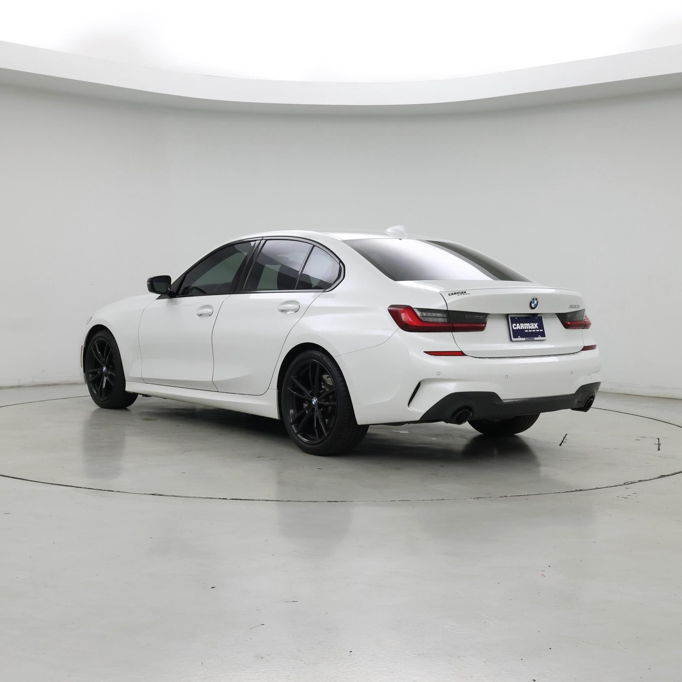 Thumbnail: 2022 BMW 3 Series - 2