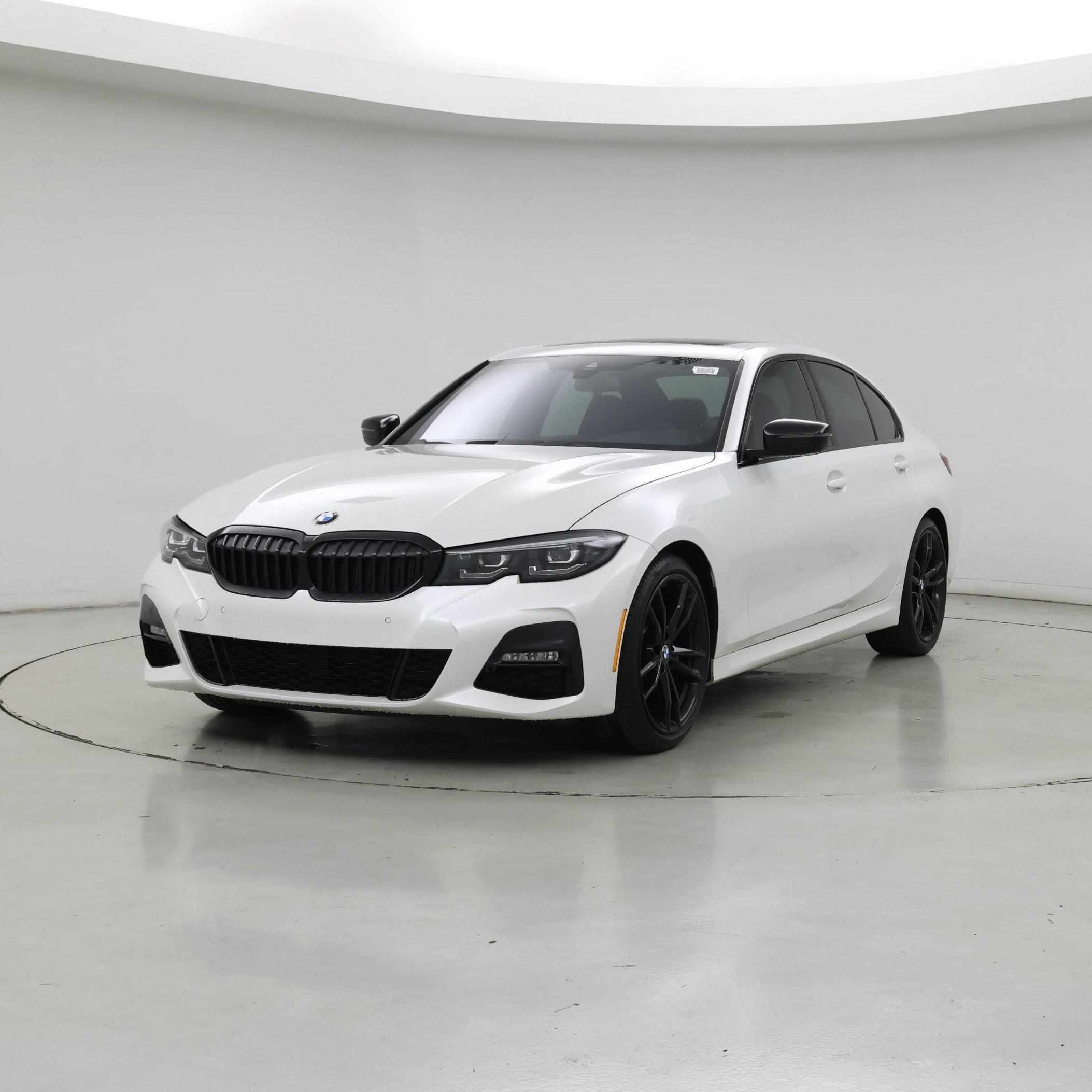 Thumbnail: 2022 BMW 3 Series - 4