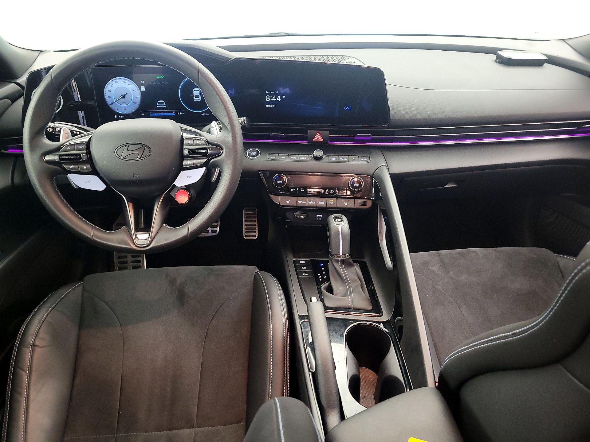 Thumbnail: 2025 Hyundai Elantra - 9