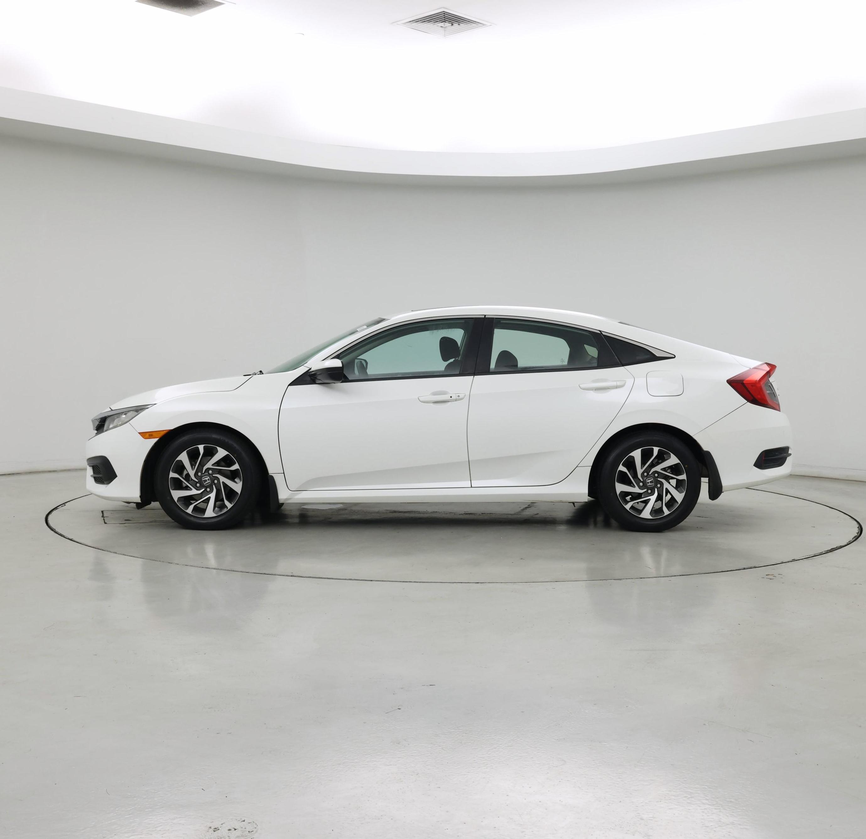 Thumbnail: 2016 Honda Civic - 3