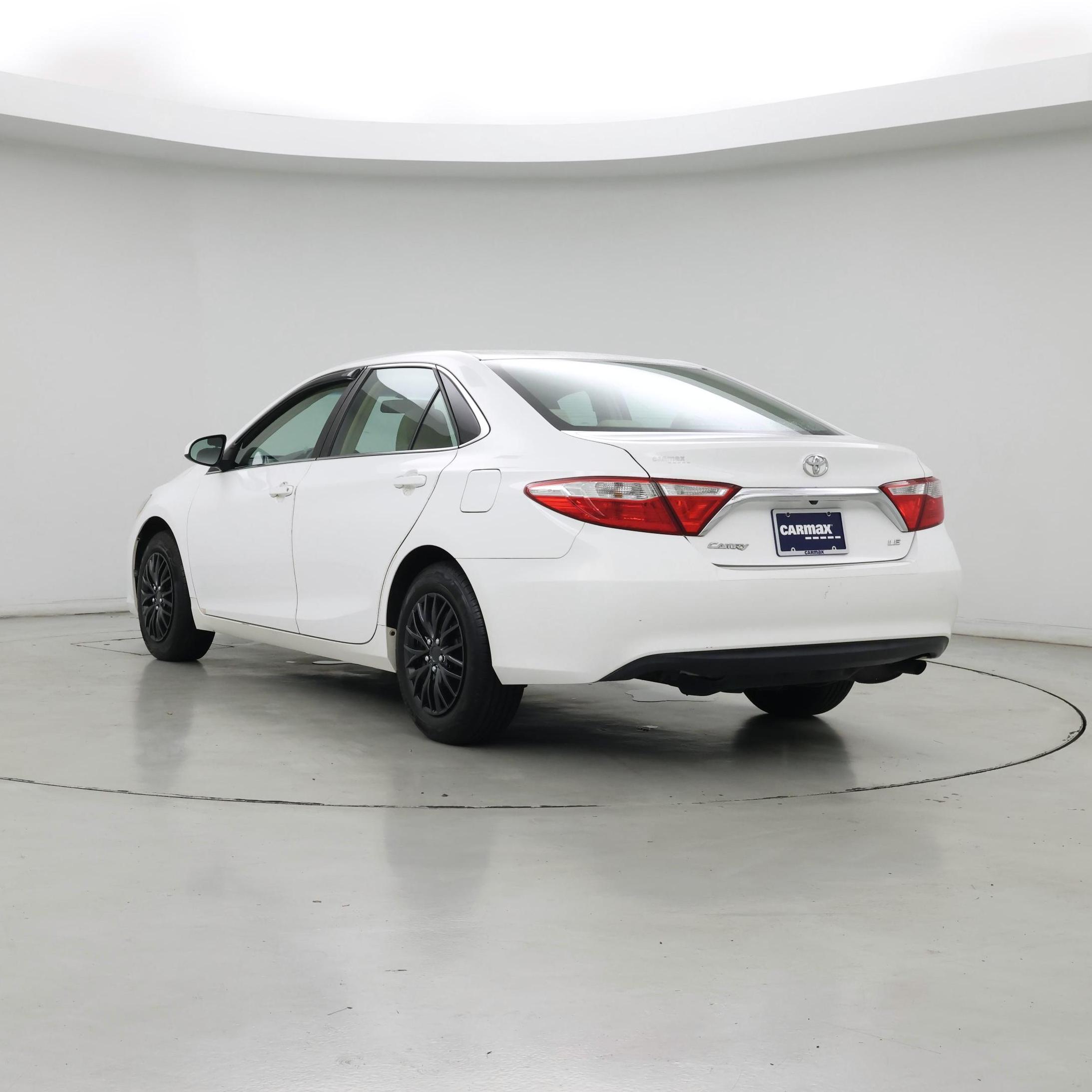 Thumbnail: 2016 Toyota Camry - 2