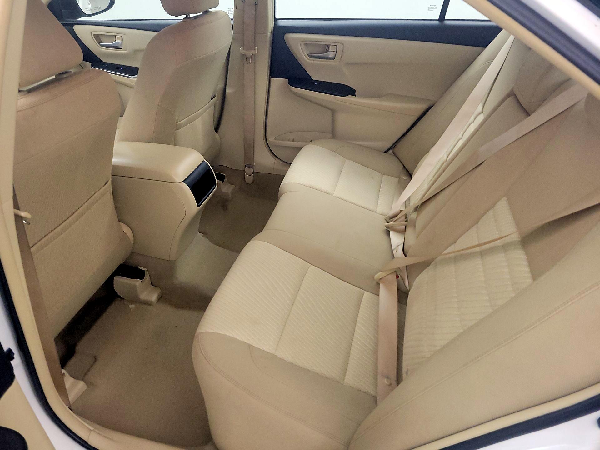 Thumbnail: 2016 Toyota Camry - 19