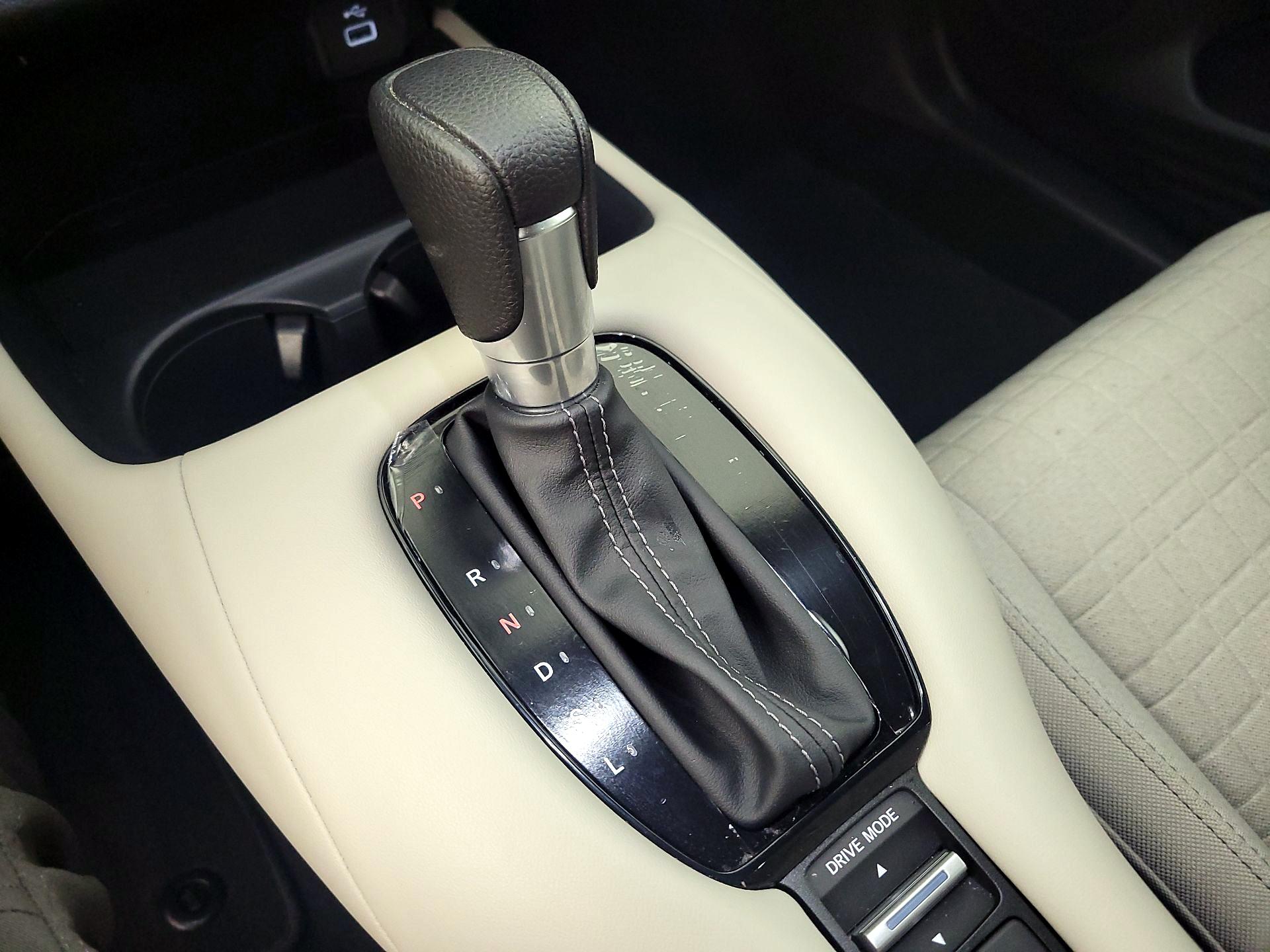 Thumbnail: 2025 Honda HR-V - 17