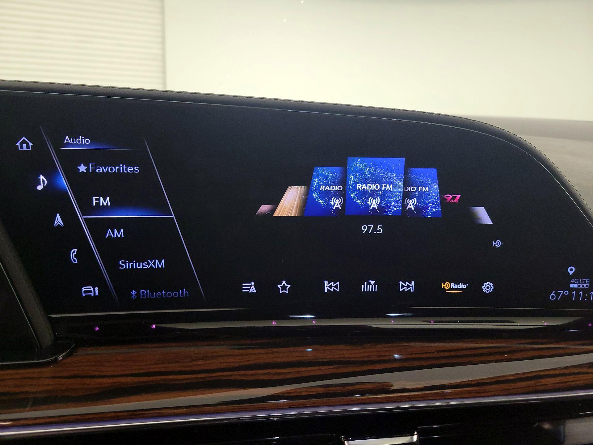 Thumbnail: 2024 Cadillac Escalade - 16