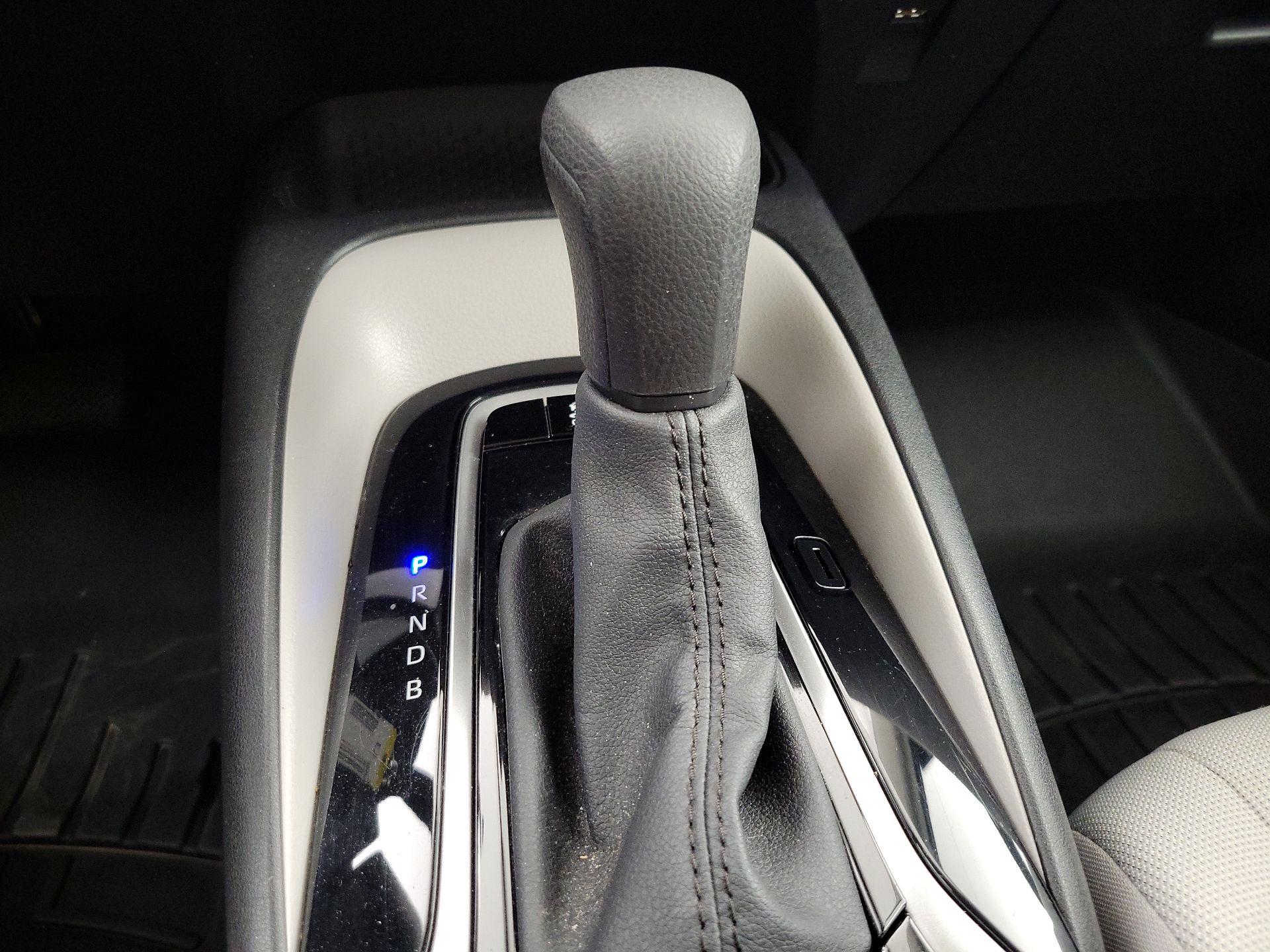 Thumbnail: 2021 Toyota Corolla - 17