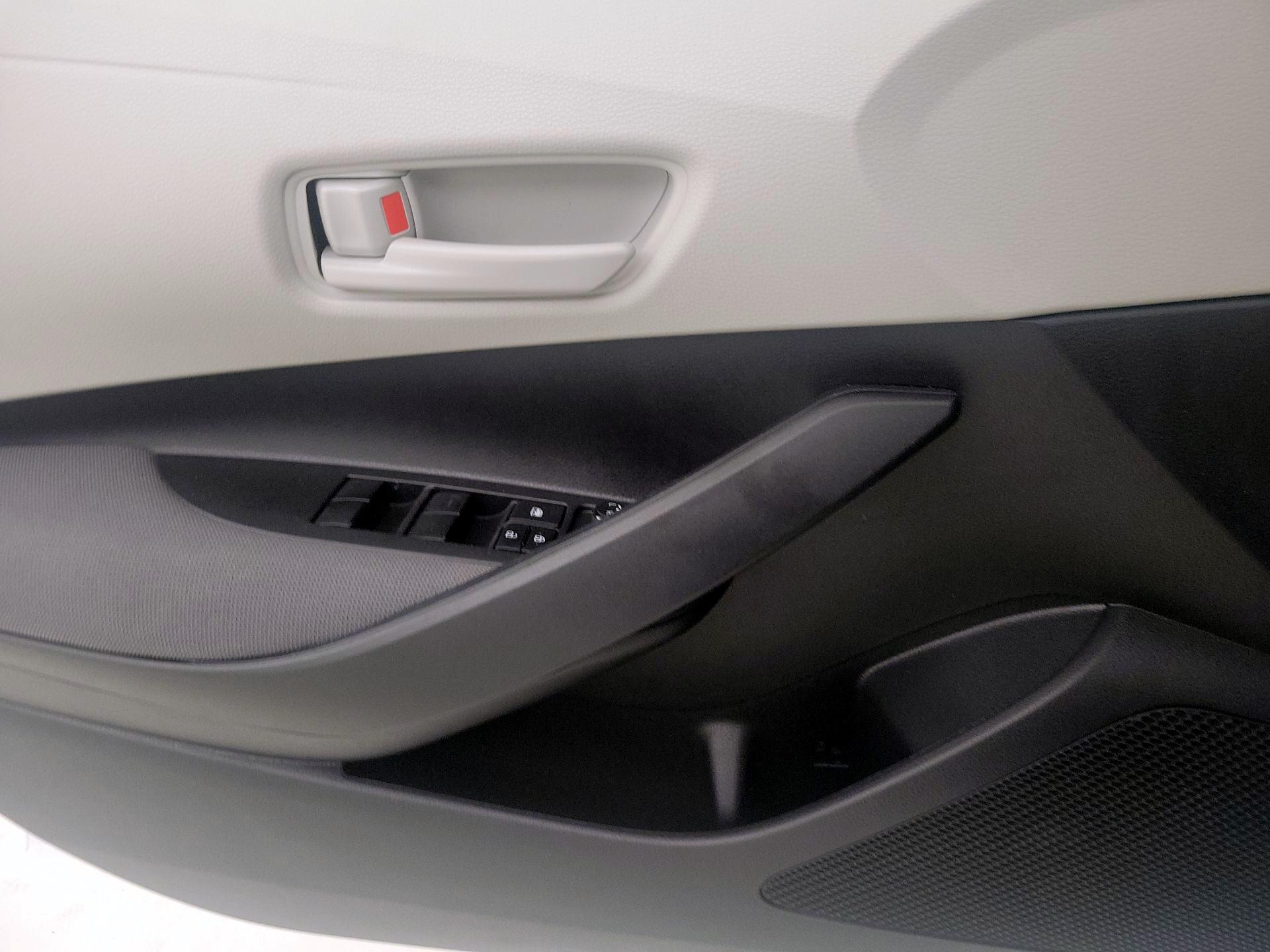 Thumbnail: 2023 Toyota Corolla - 12