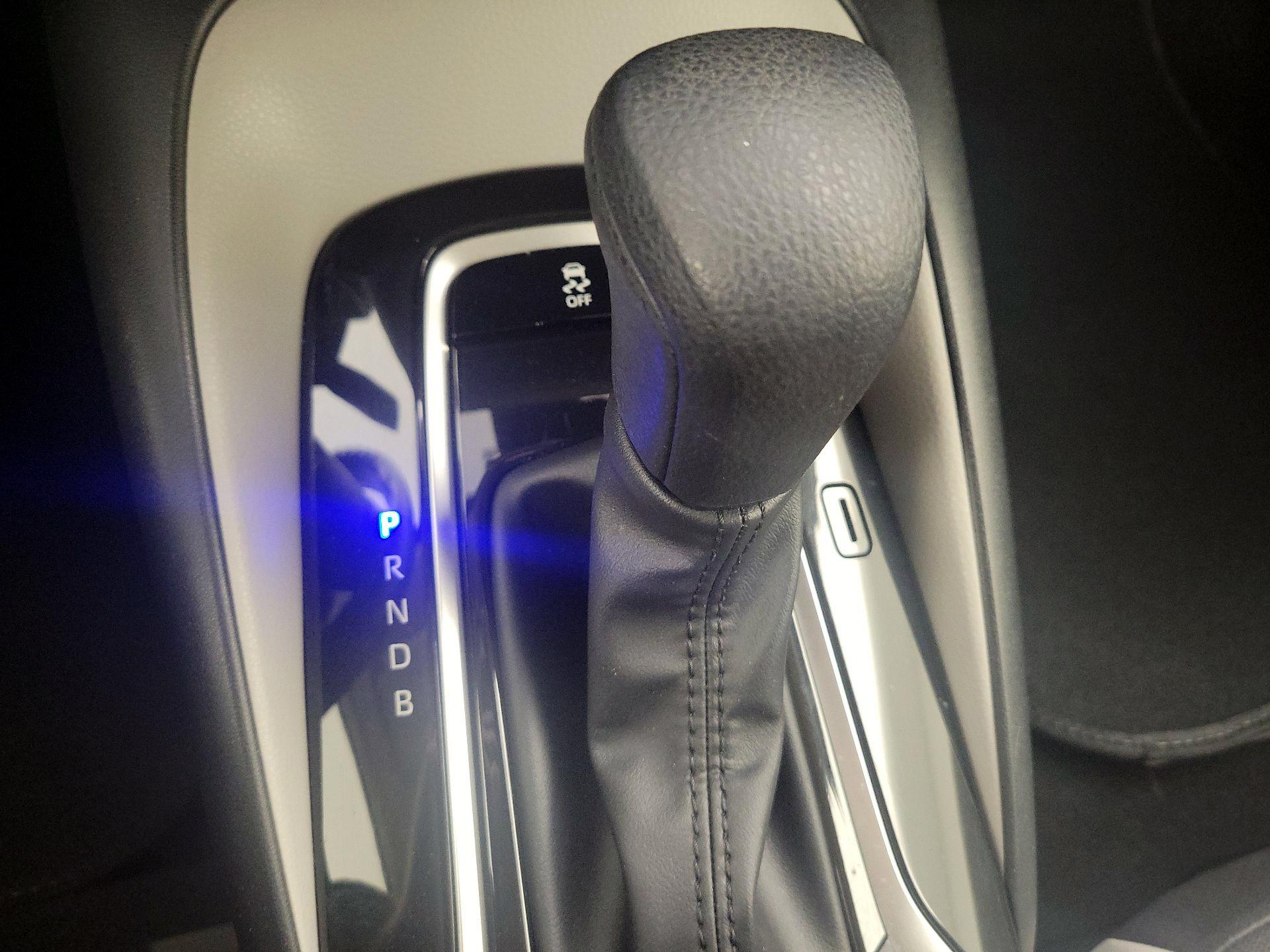 Thumbnail: 2023 Toyota Corolla - 17