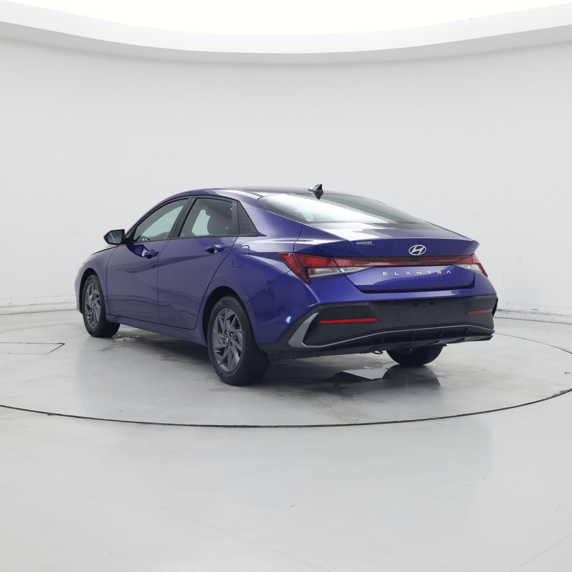 Thumbnail: 2024 Hyundai Elantra - 2