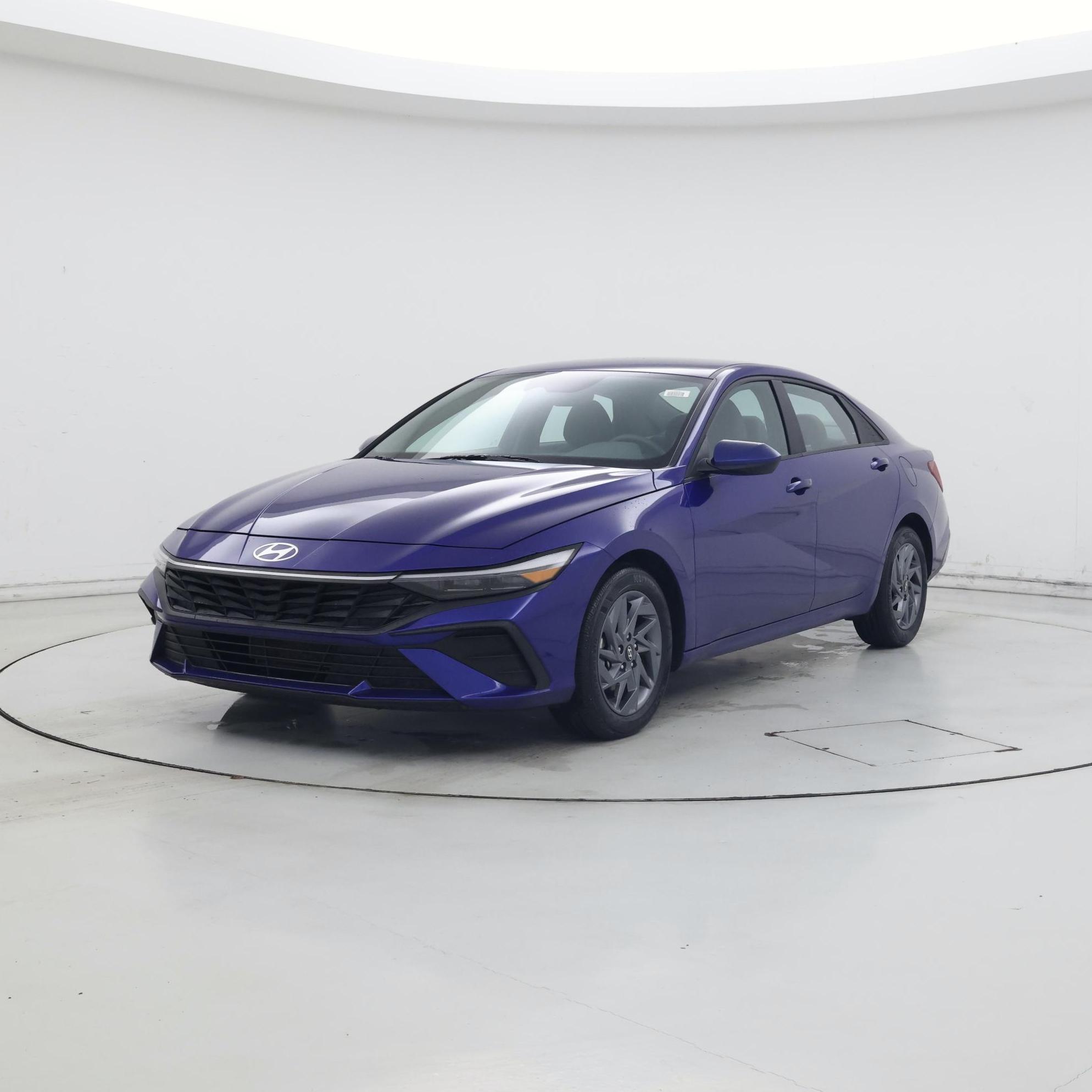 Thumbnail: 2024 Hyundai Elantra - 4